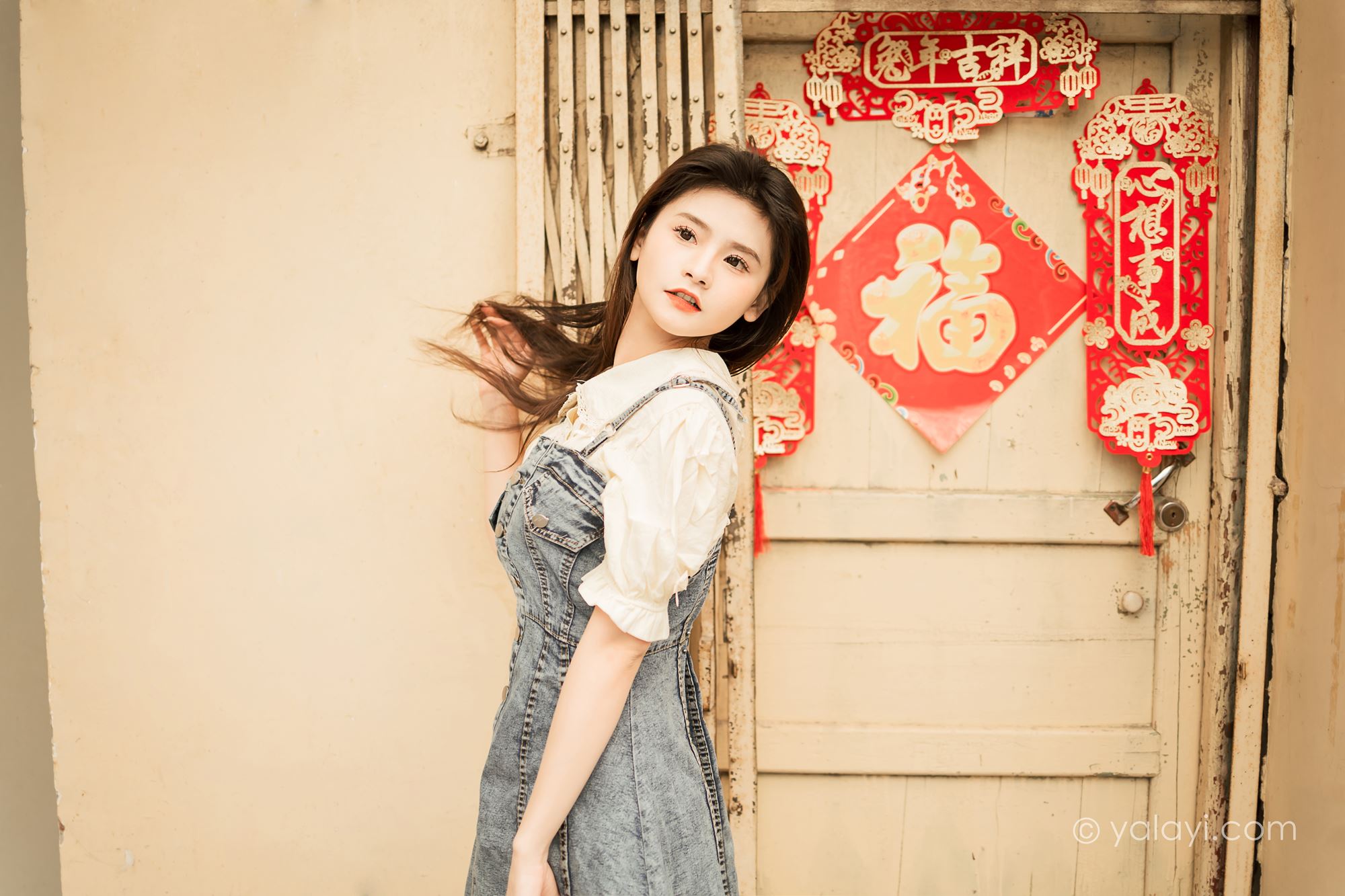 图片[33]-[YALAYI雅拉伊]2023.04.22 NO.1024 女神来我家 若婷[45+1P] – 速更版-美库