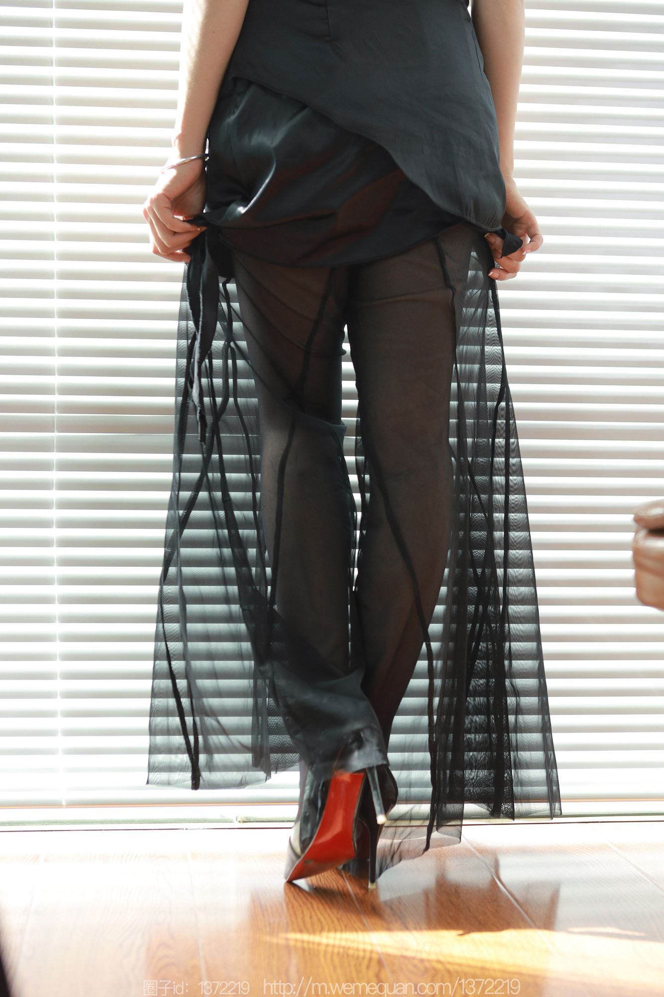 图片[66]-[IESS异思趣向] 2023.07.12 丝享家1478：小金《黑色蒙娜丽莎》[84P] – 速更版-美库