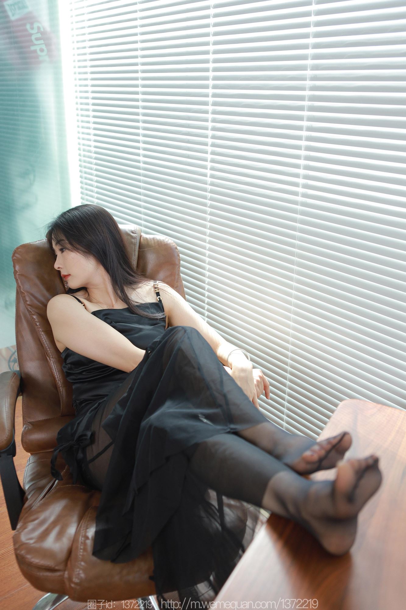 图片[85]-[IESS异思趣向] 2023.07.12 丝享家1478：小金《黑色蒙娜丽莎》[84P] – 速更版-美库