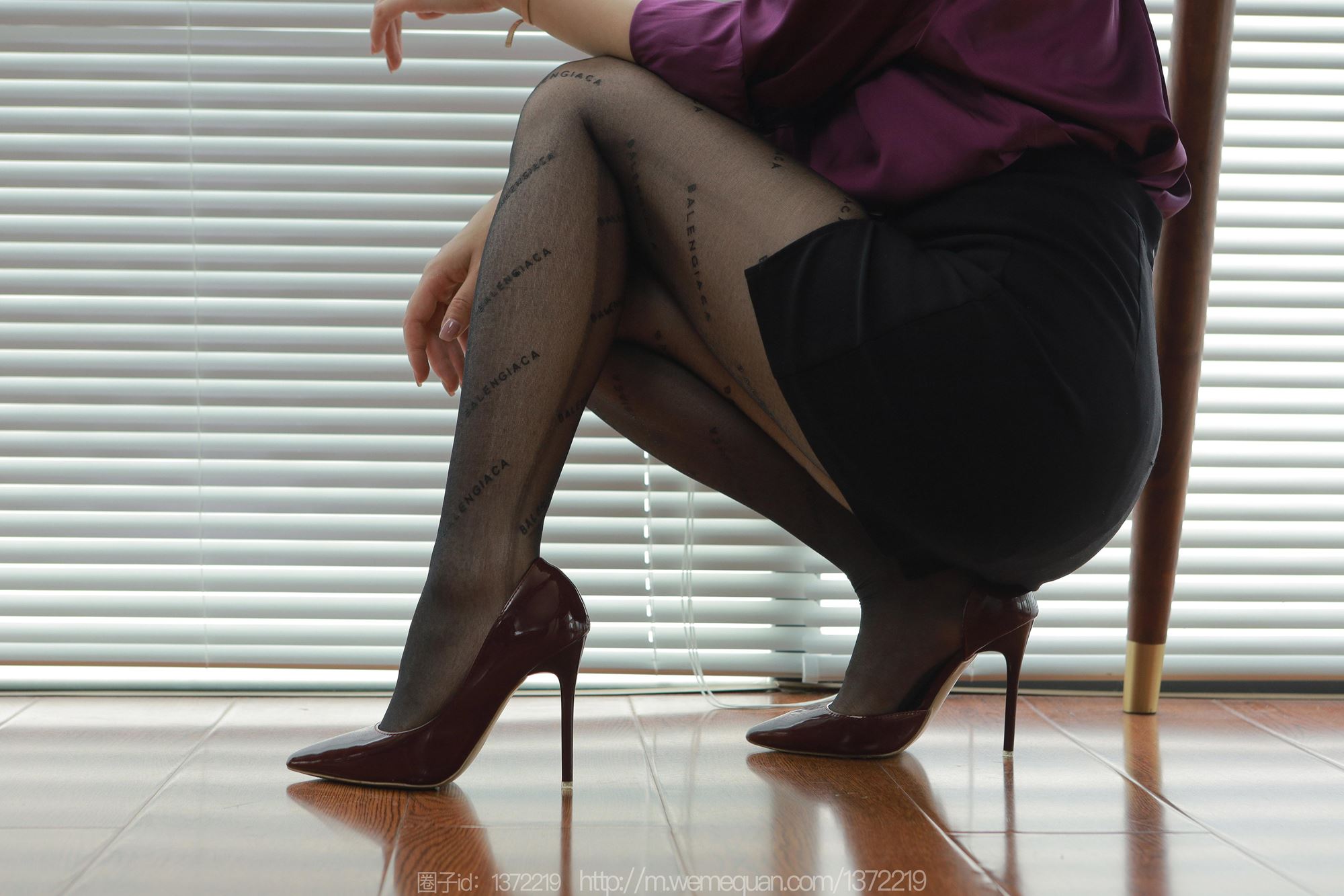 图片[37]-[IESS异思趣向] 2023.07.14 丝享家1480：小婕《字母配紫色》[85P] – 速更版-美库