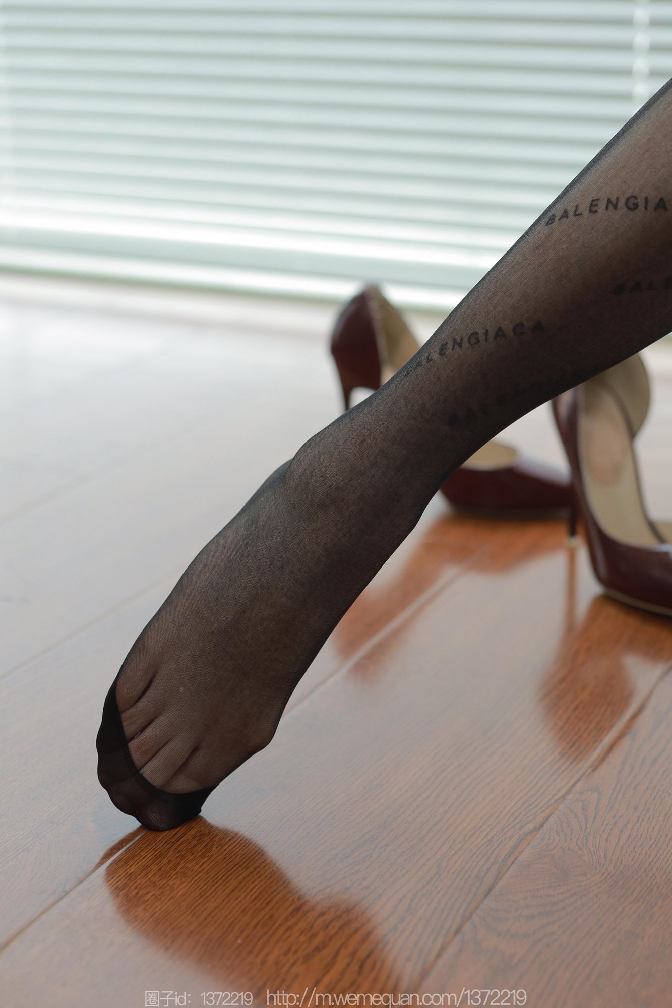 图片[69]-[IESS异思趣向] 2023.07.14 丝享家1480：小婕《字母配紫色》[85P] – 速更版-美库