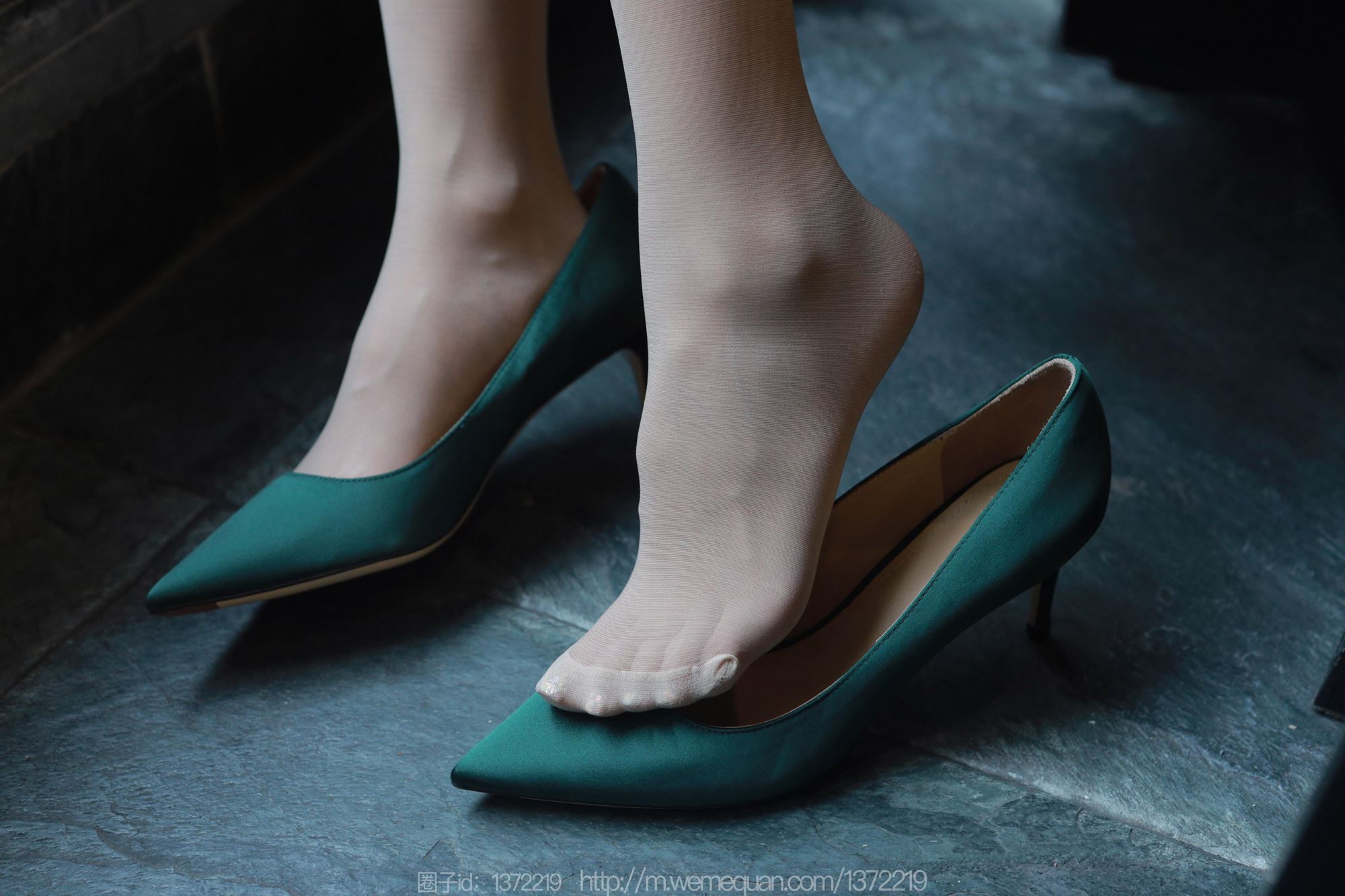 图片[22]-[IESS异思趣向] 2023.07.19 丝享家1484：美子《绿鞋佳人》[86P] – 速更版-美库