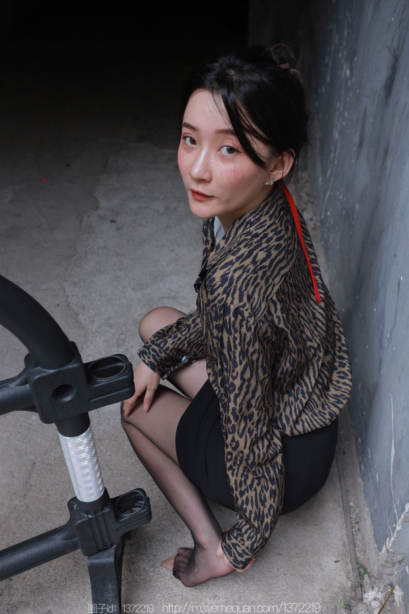 图片[27]-[IESS异思趣向] 2023.07.24 丝享家1488：秋秋《孤身走暗巷》[85P] – 速更版-美库