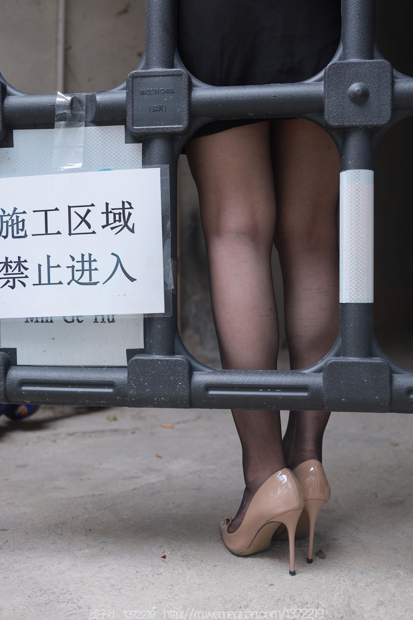 图片[50]-[IESS异思趣向] 2023.07.24 丝享家1488：秋秋《孤身走暗巷》[85P] – 速更版-美库