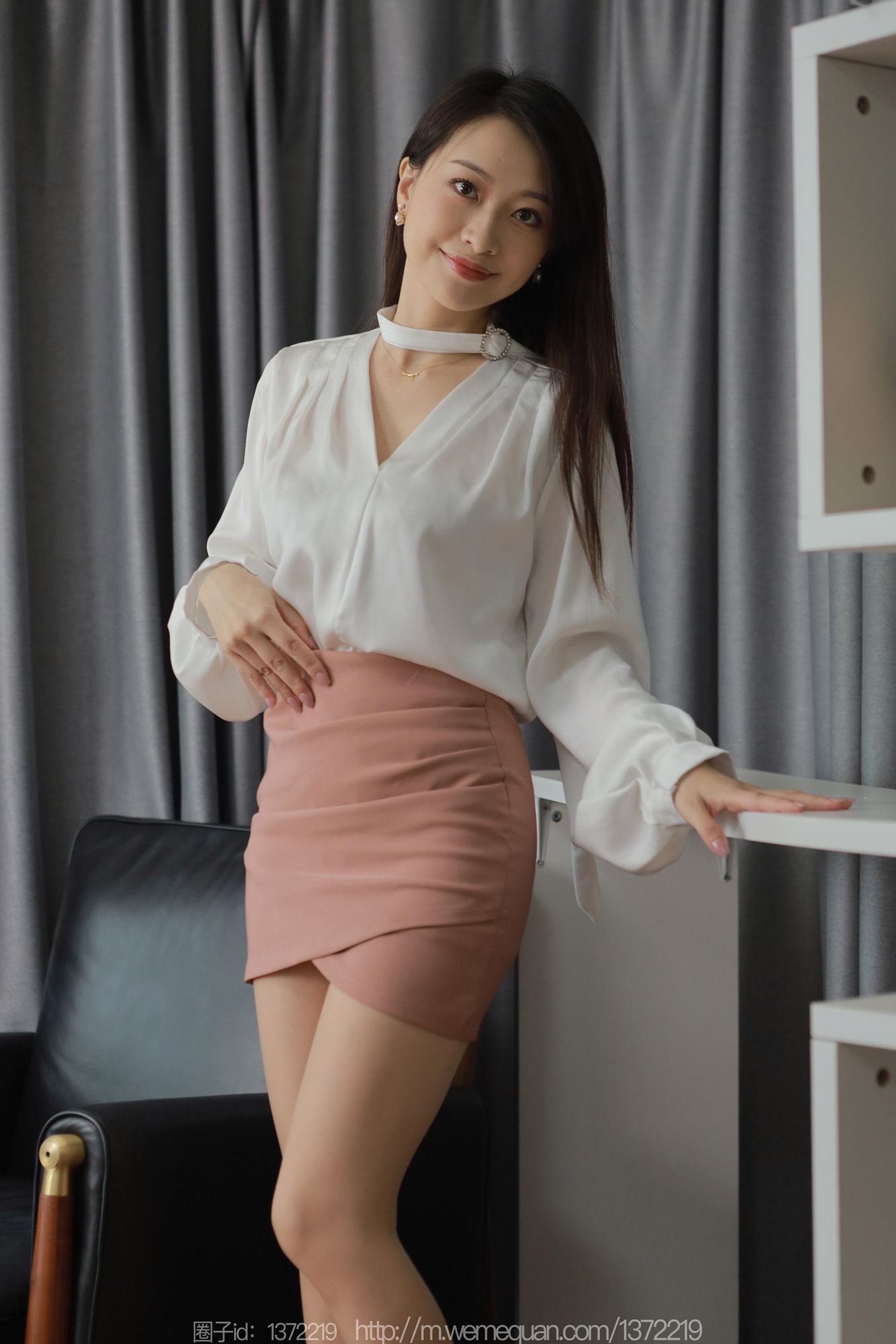 图片[55]-[IESS异思趣向] 2023.07.25 丝享家1489：小婕《粉色的温柔》[83P] – 速更版-美库