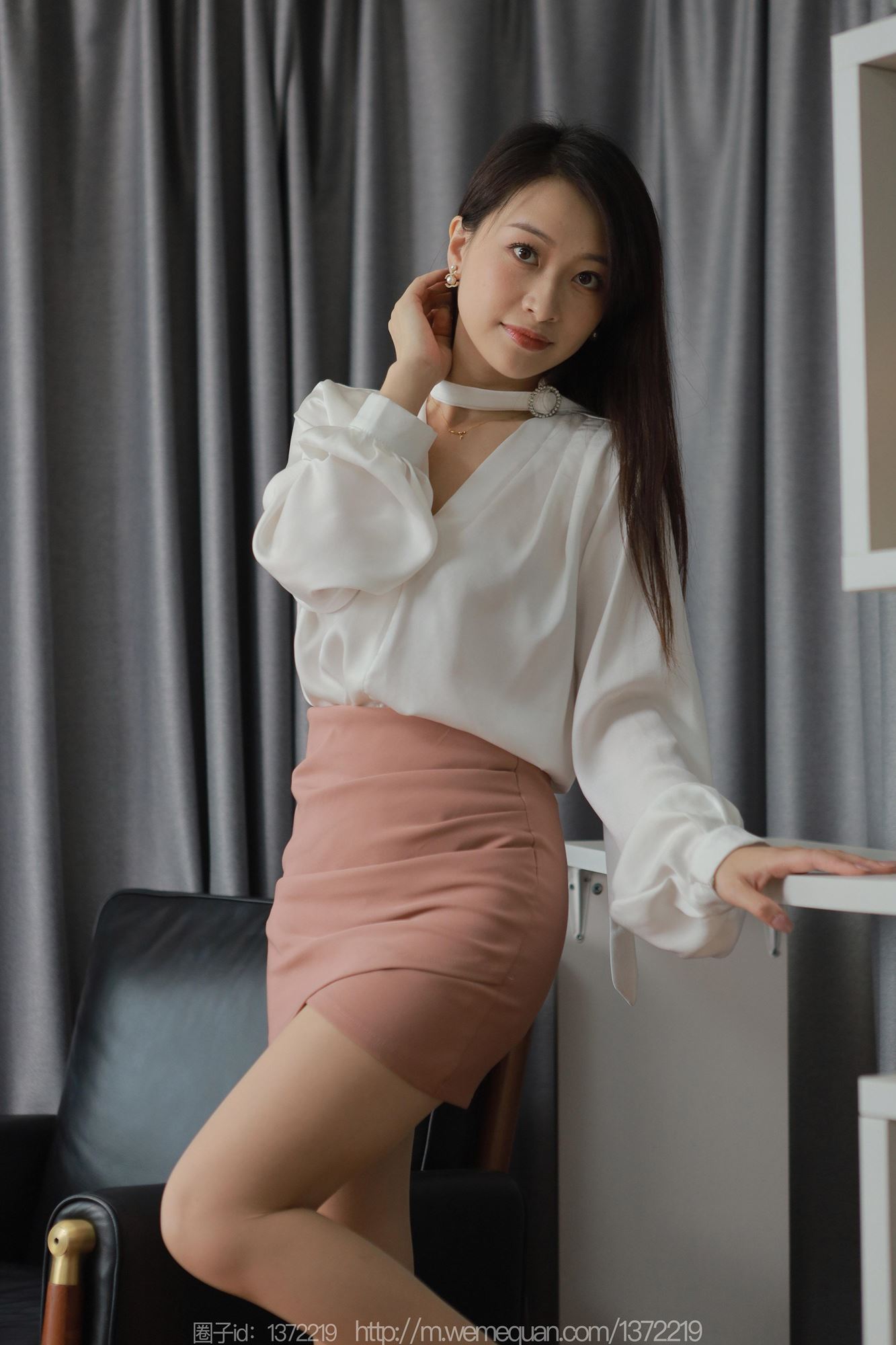 图片[56]-[IESS异思趣向] 2023.07.25 丝享家1489：小婕《粉色的温柔》[83P] – 速更版-美库