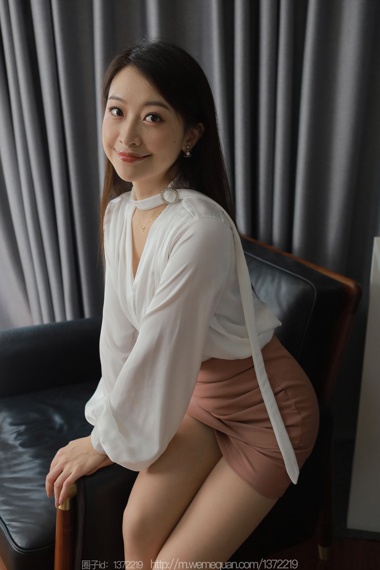 图片[58]-[IESS异思趣向] 2023.07.25 丝享家1489：小婕《粉色的温柔》[83P] – 速更版-美库