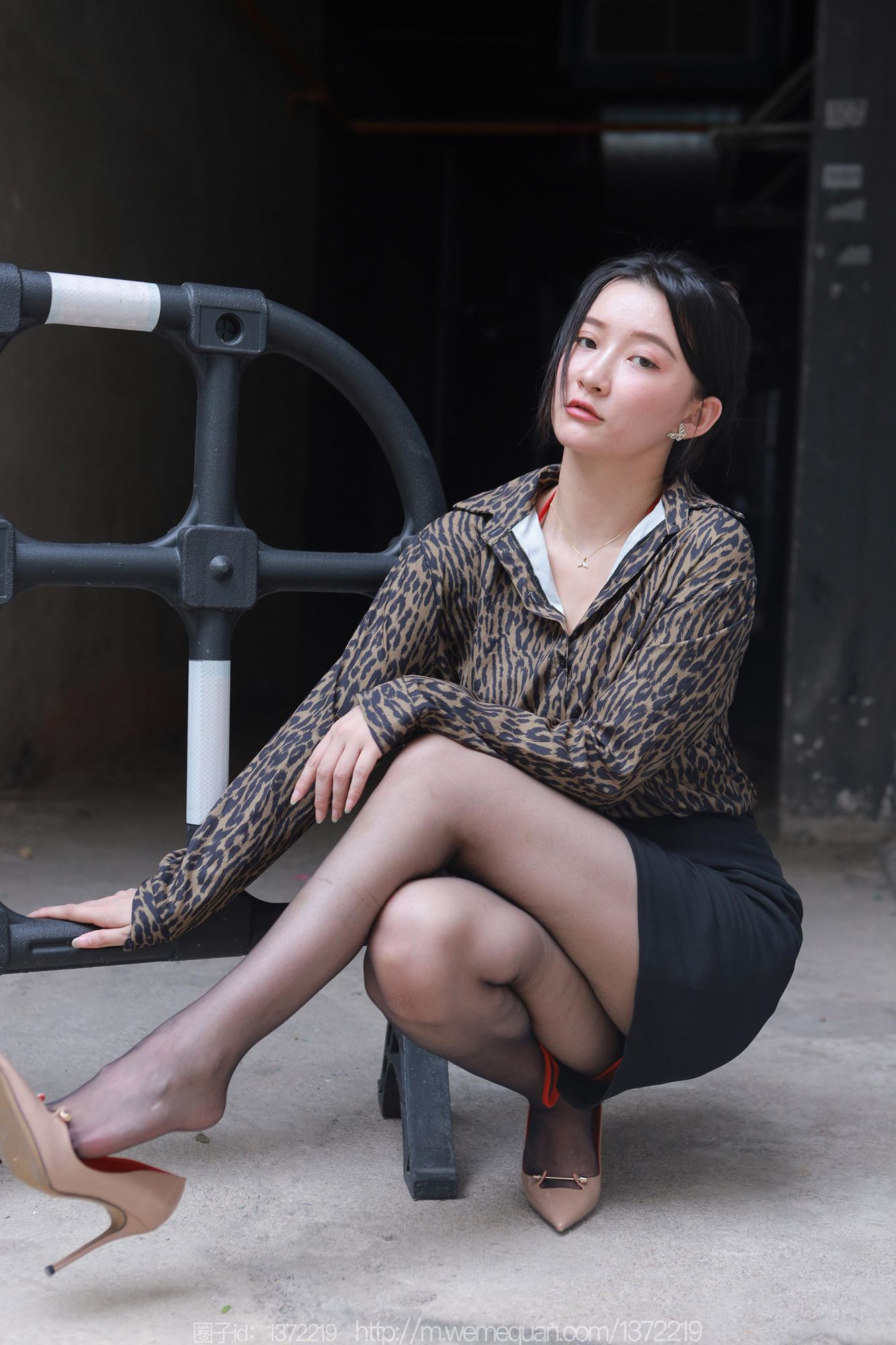 图片[82]-[IESS异思趣向] 2023.07.24 丝享家1488：秋秋《孤身走暗巷》[85P] – 速更版-美库