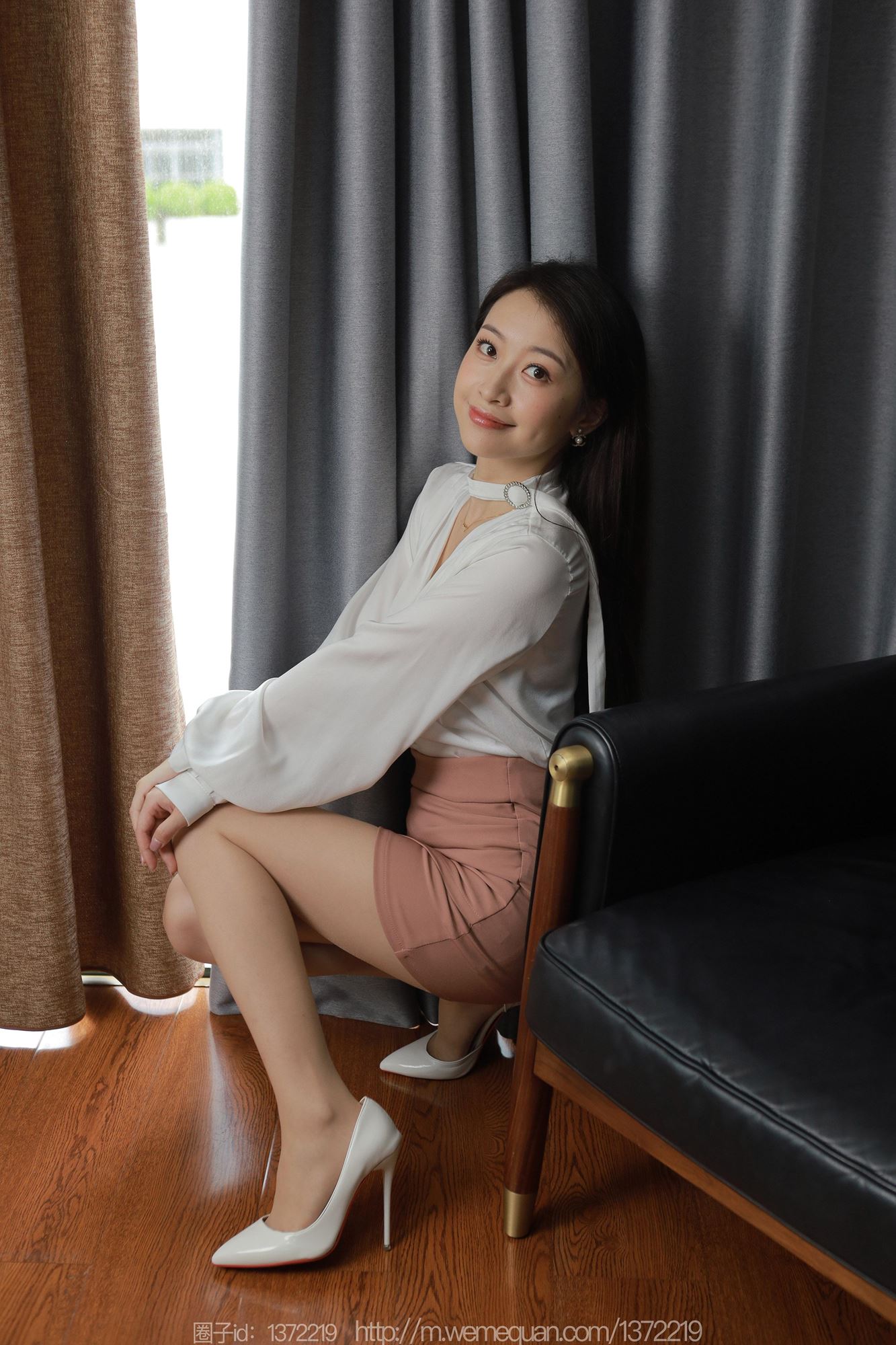 图片[79]-[IESS异思趣向] 2023.07.25 丝享家1489：小婕《粉色的温柔》[83P] – 速更版-美库