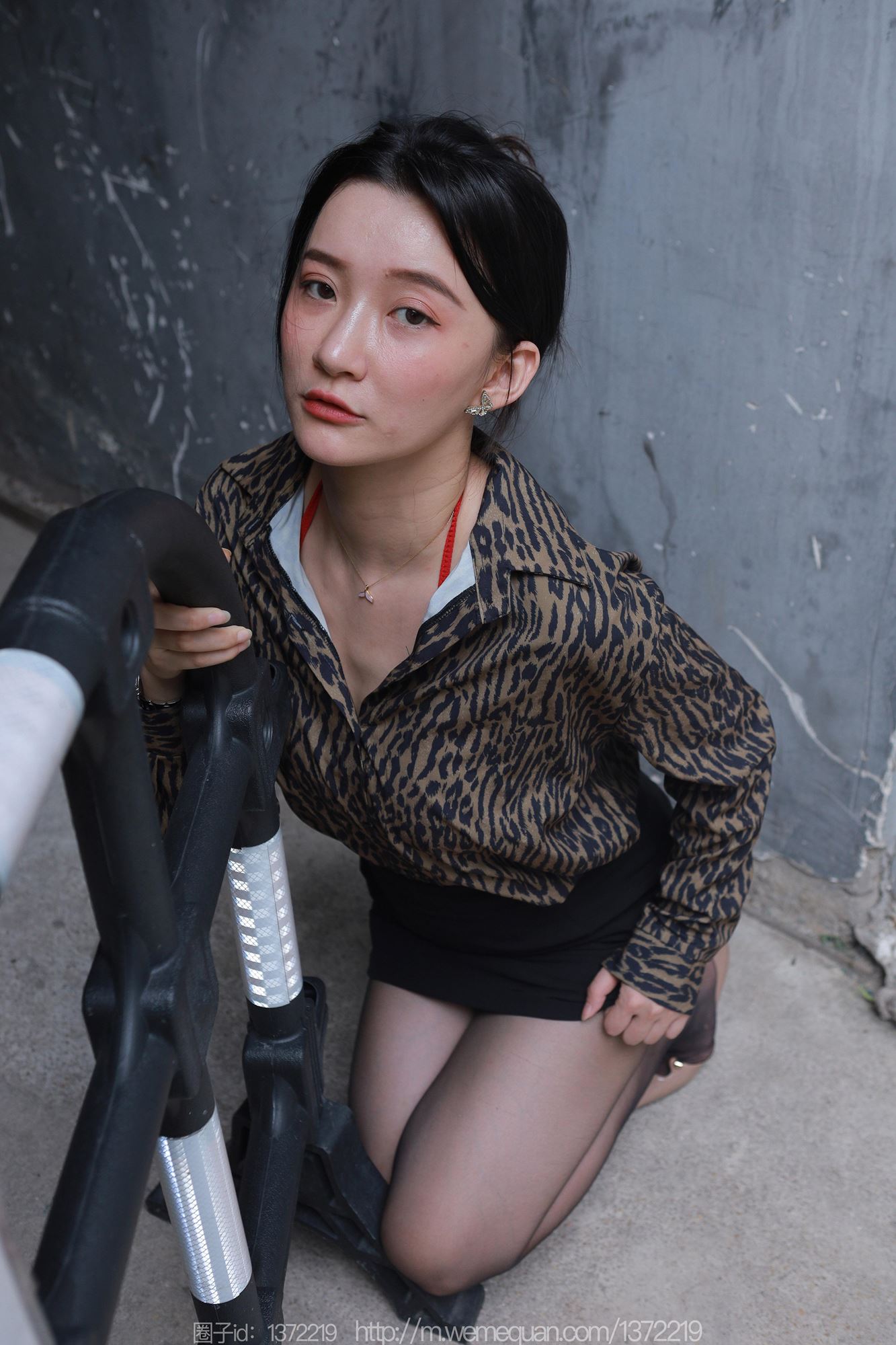 图片[85]-[IESS异思趣向] 2023.07.24 丝享家1488：秋秋《孤身走暗巷》[85P] – 速更版-美库