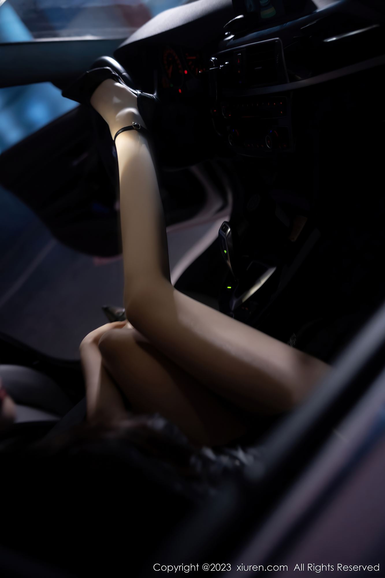 图片[21]-[XiuRen秀人网] 2023.09.22 No.7431 幼幼 美腿丝袜[45P] – 速更版-美库