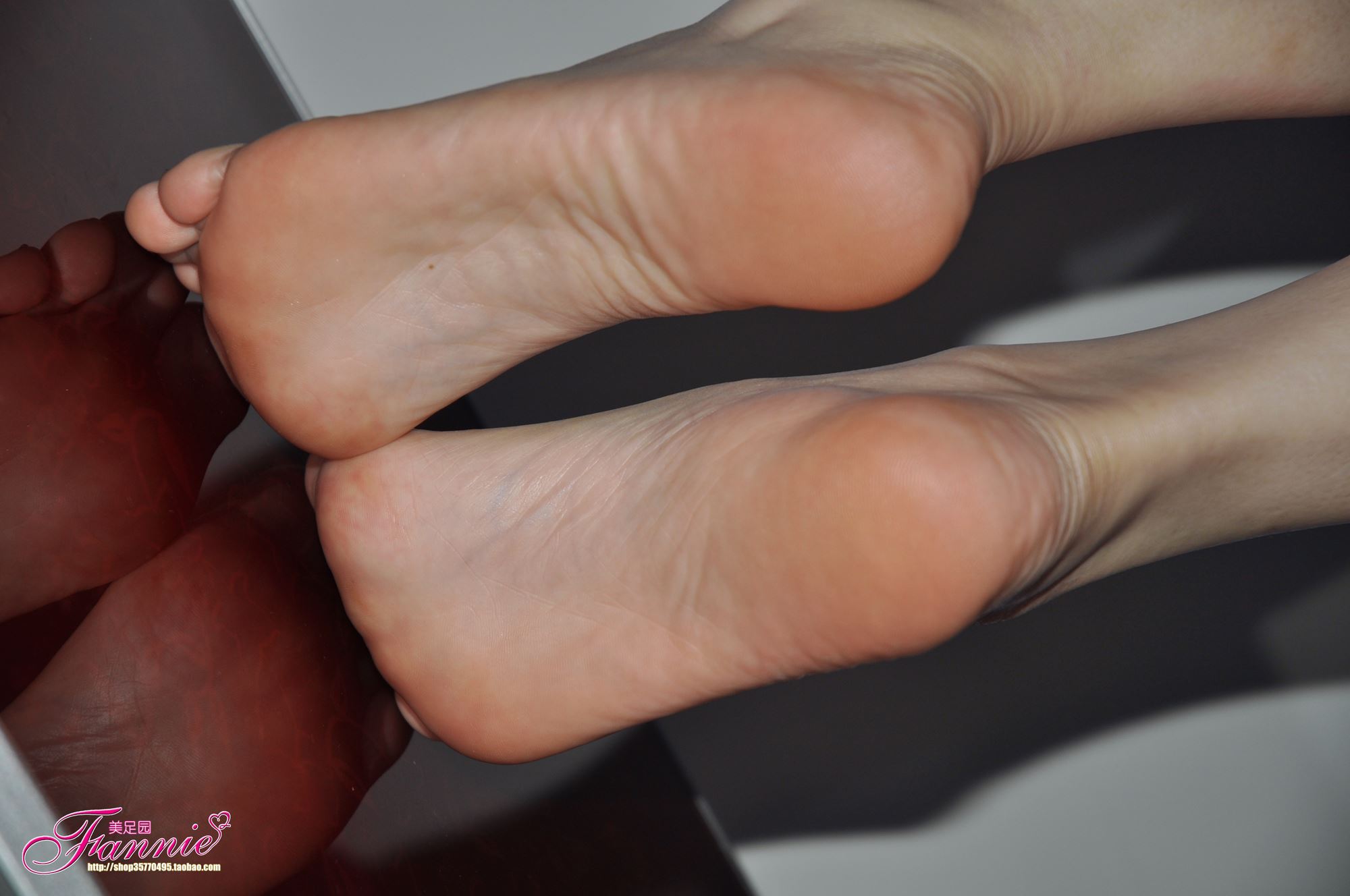 图片[72]-Fannie芬妮每足园 No.239 蓝色魅音 高跟1 [81P] – 速更版-美库