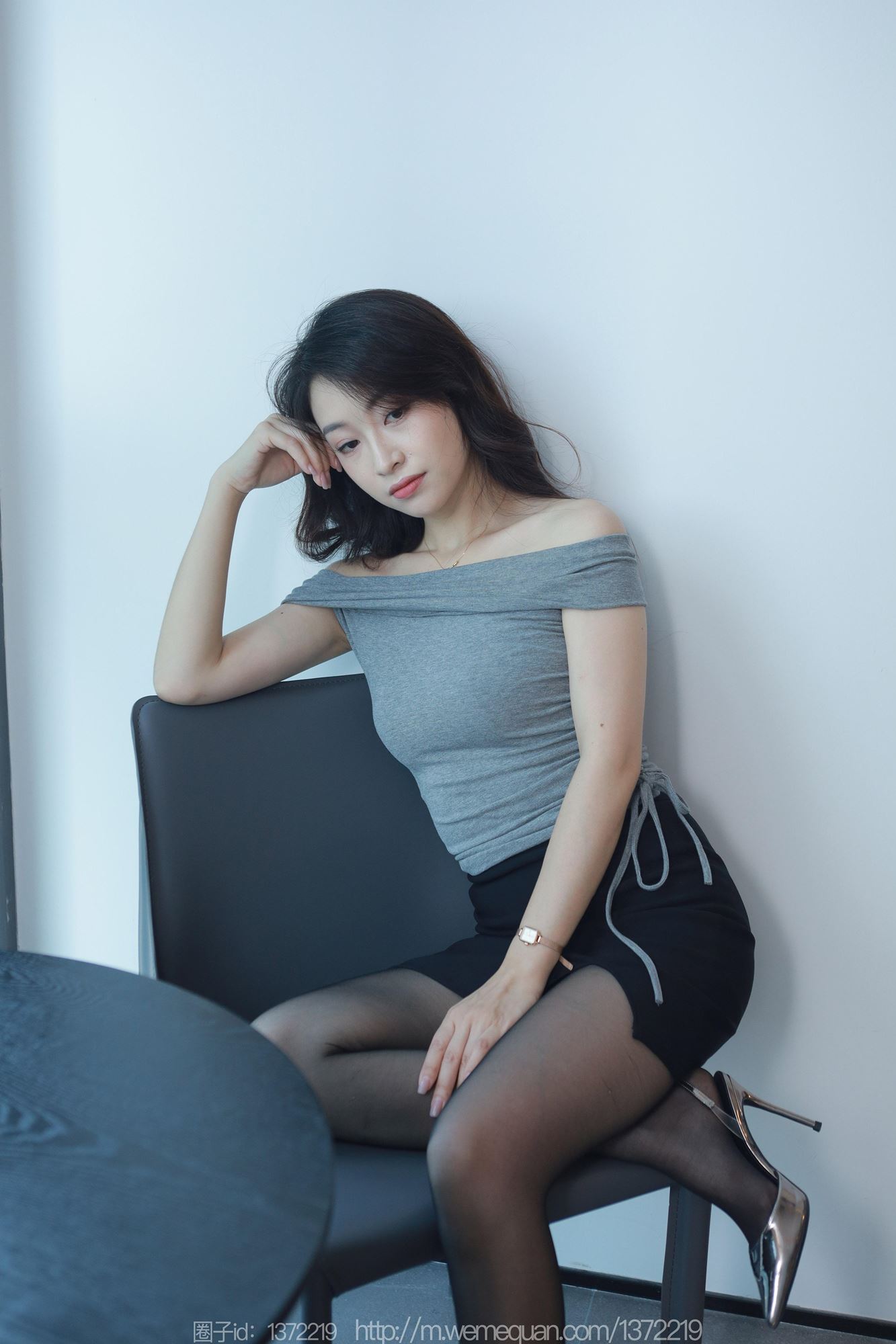 图片[16]-[IESS异思趣向] 2023.07.31 丝享家1494：小婕《紧身的包臀裙》[85P] – 速更版-美库