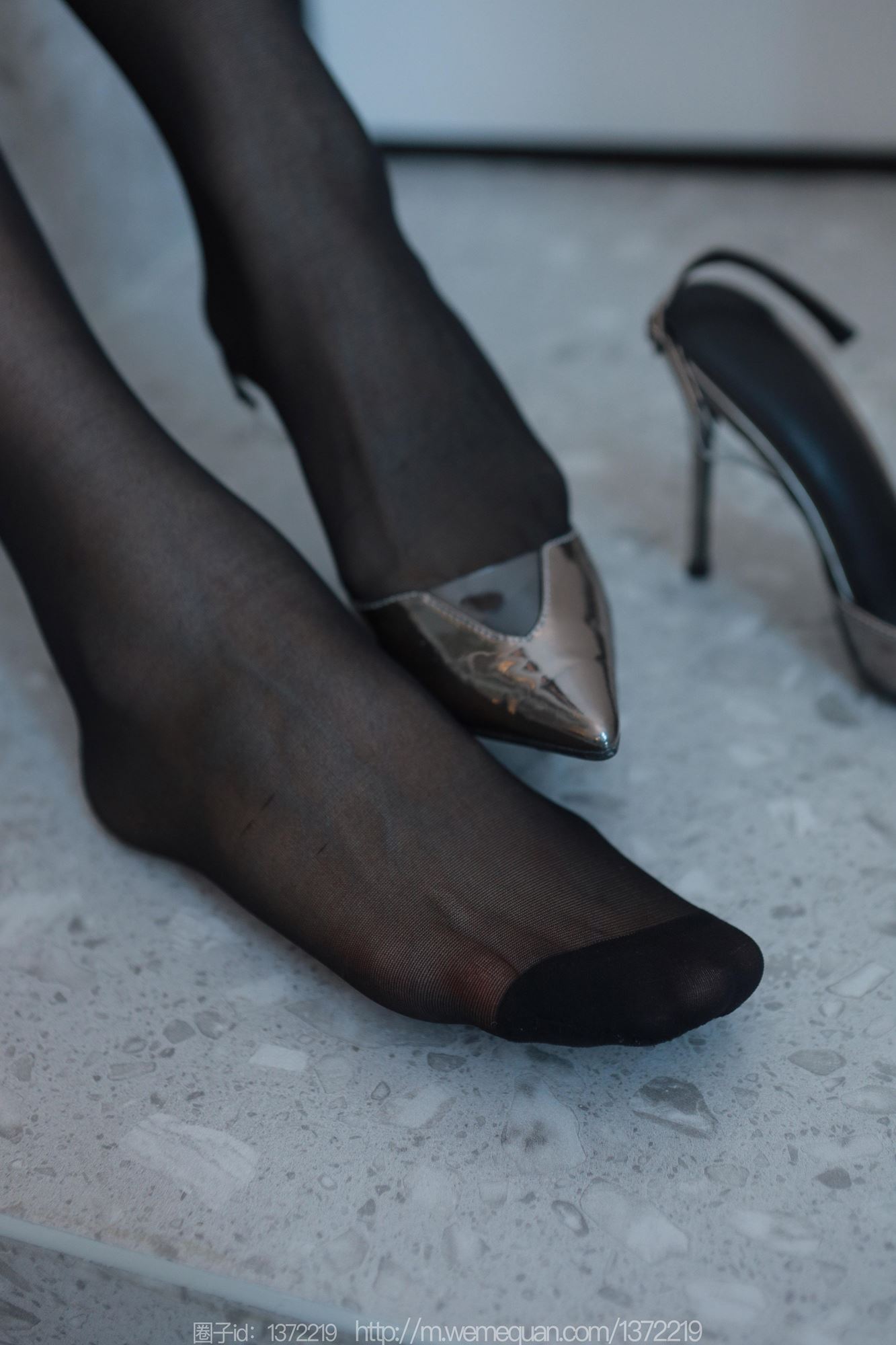 图片[57]-[IESS异思趣向] 2023.07.31 丝享家1494：小婕《紧身的包臀裙》[85P] – 速更版-美库