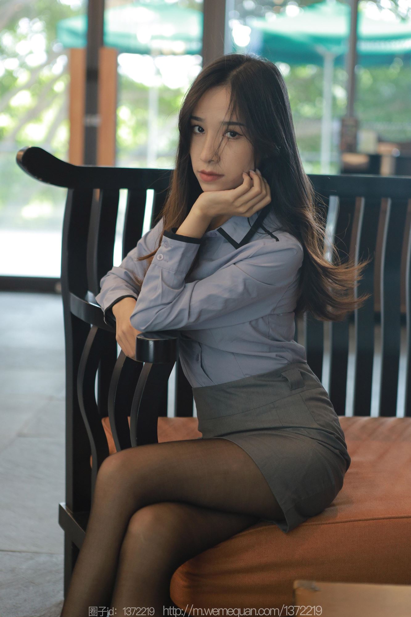 图片[83]-[IESS异思趣向] 2023.08.02 丝享家1496：美子《楼梯上的春光》[86P] – 速更版-美库