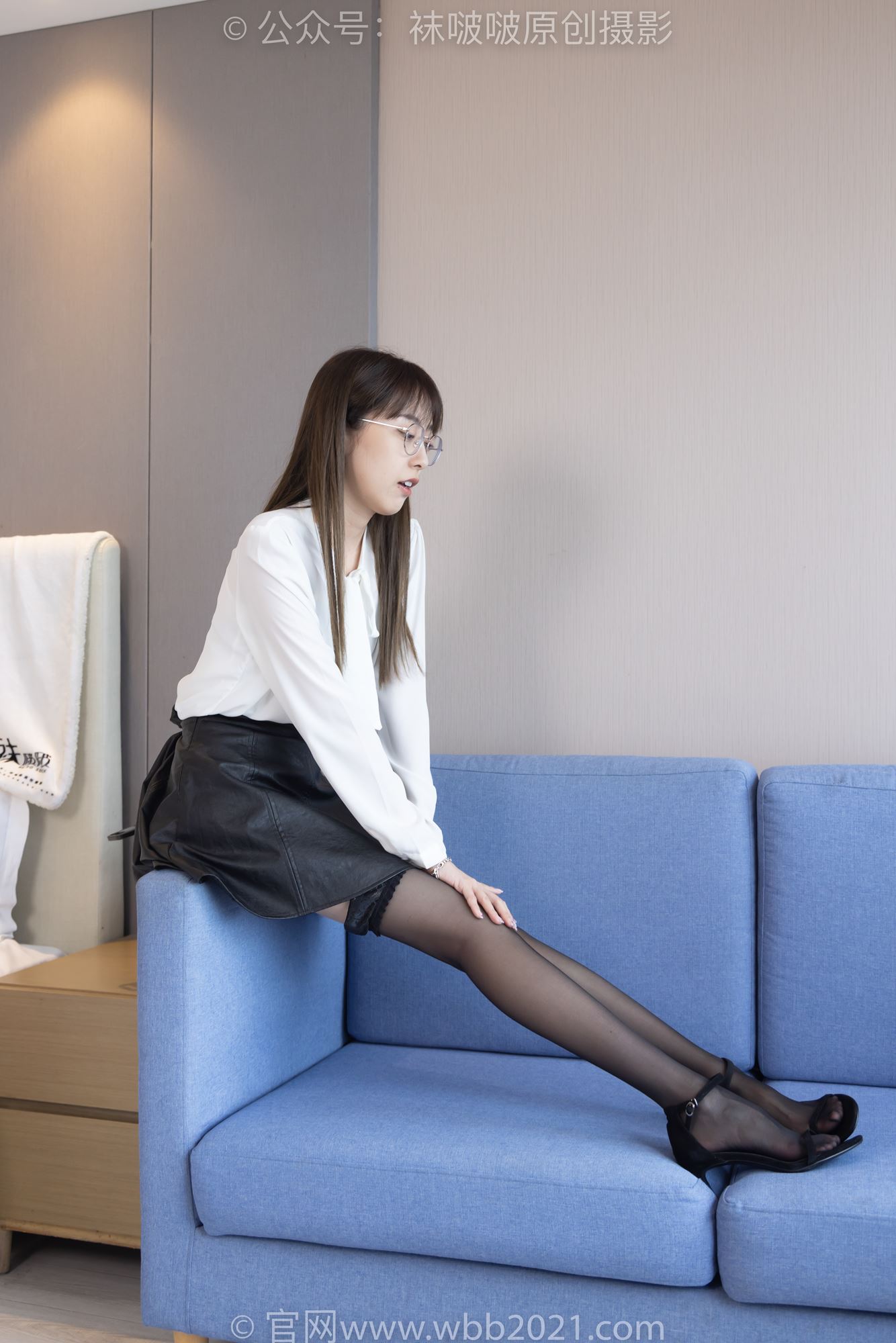 图片[24]-[BoBoSocks袜啵啵]NO.285 稚予-两双高跟鞋、灰丝大腿袜、黑丝大腿袜[145P] – 速更版-美库