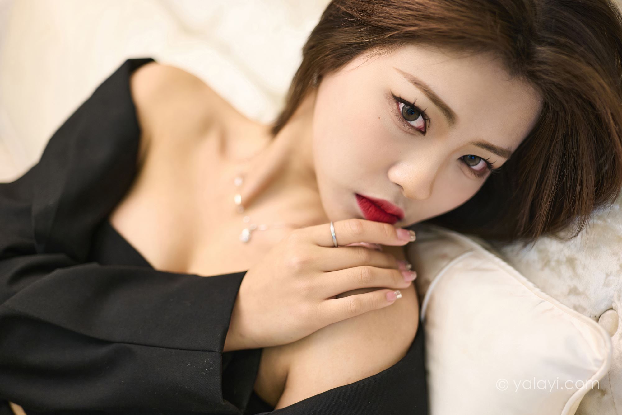 图片[27]-[YALAYI雅拉伊]2023.05.06 NO.1028 OL女郎 悦儿[52+1P] – 速更版-美库