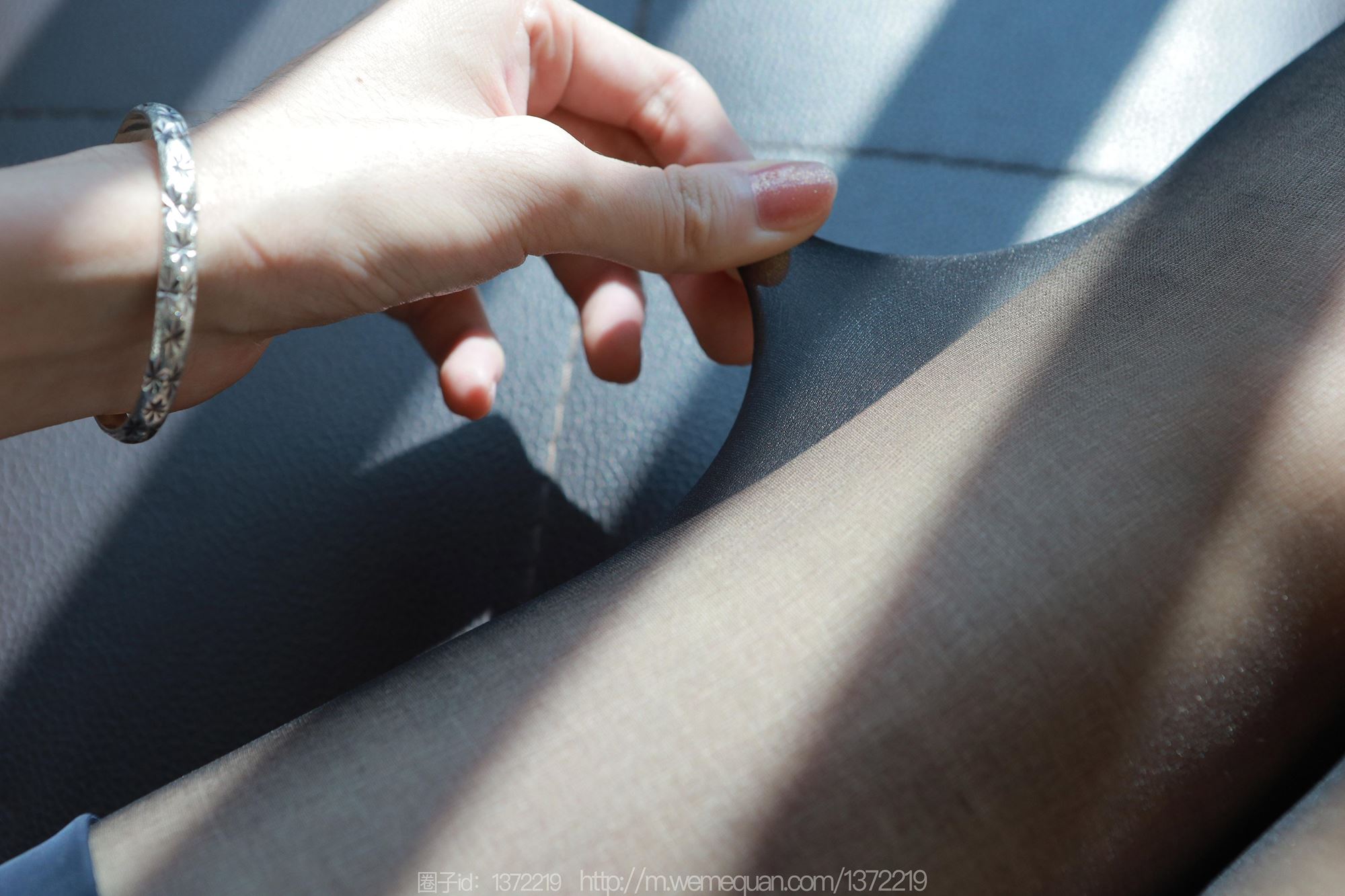 图片[65]-[IESS异思趣向] 2023.08.06 丝享家1499：团团《光影交错》[84P] – 速更版-美库