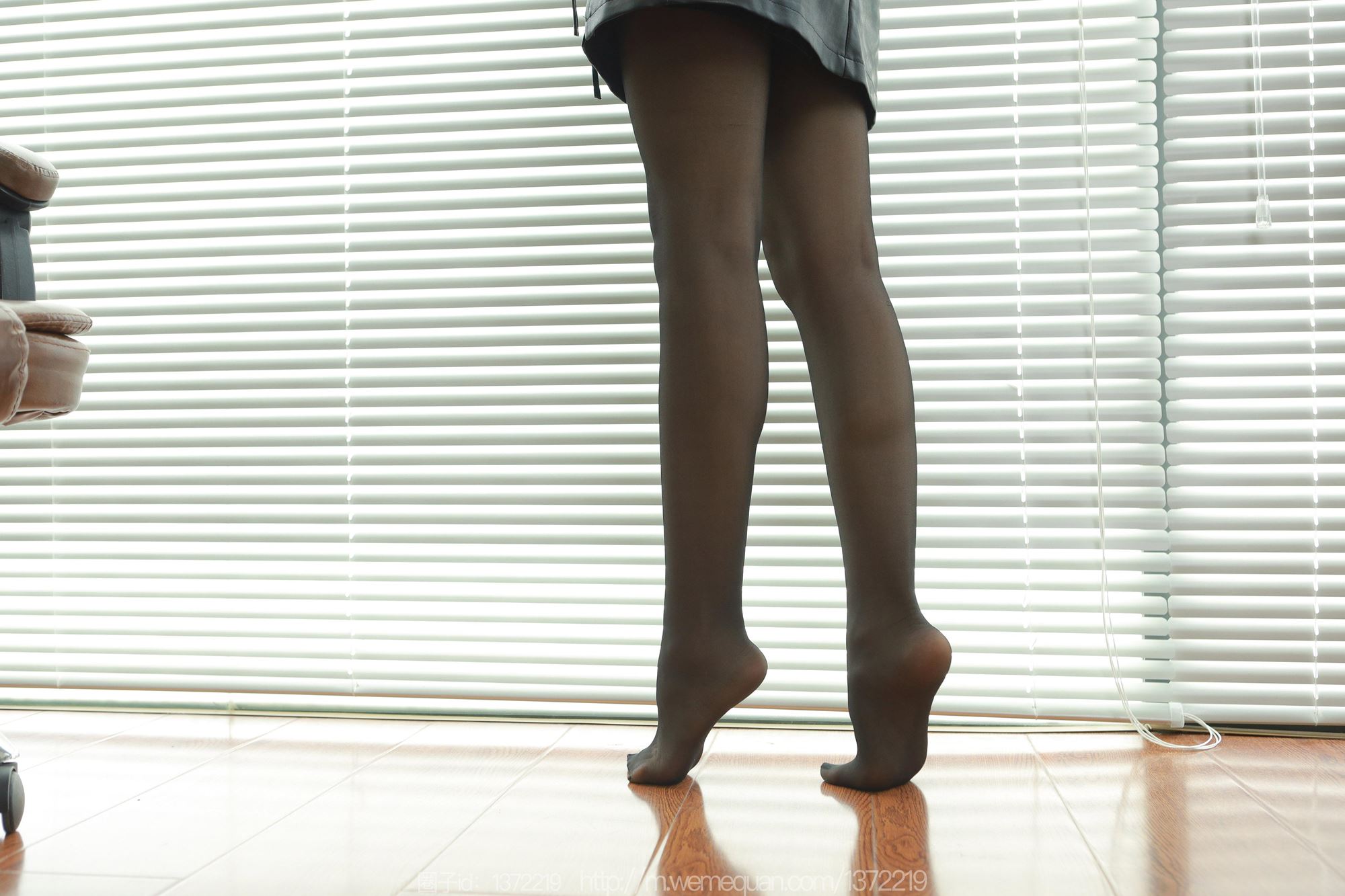 图片[21]-[IESS异思趣向] 2023.08.08 丝享家1501：小金《黑色指甲》[88P] – 速更版-美库