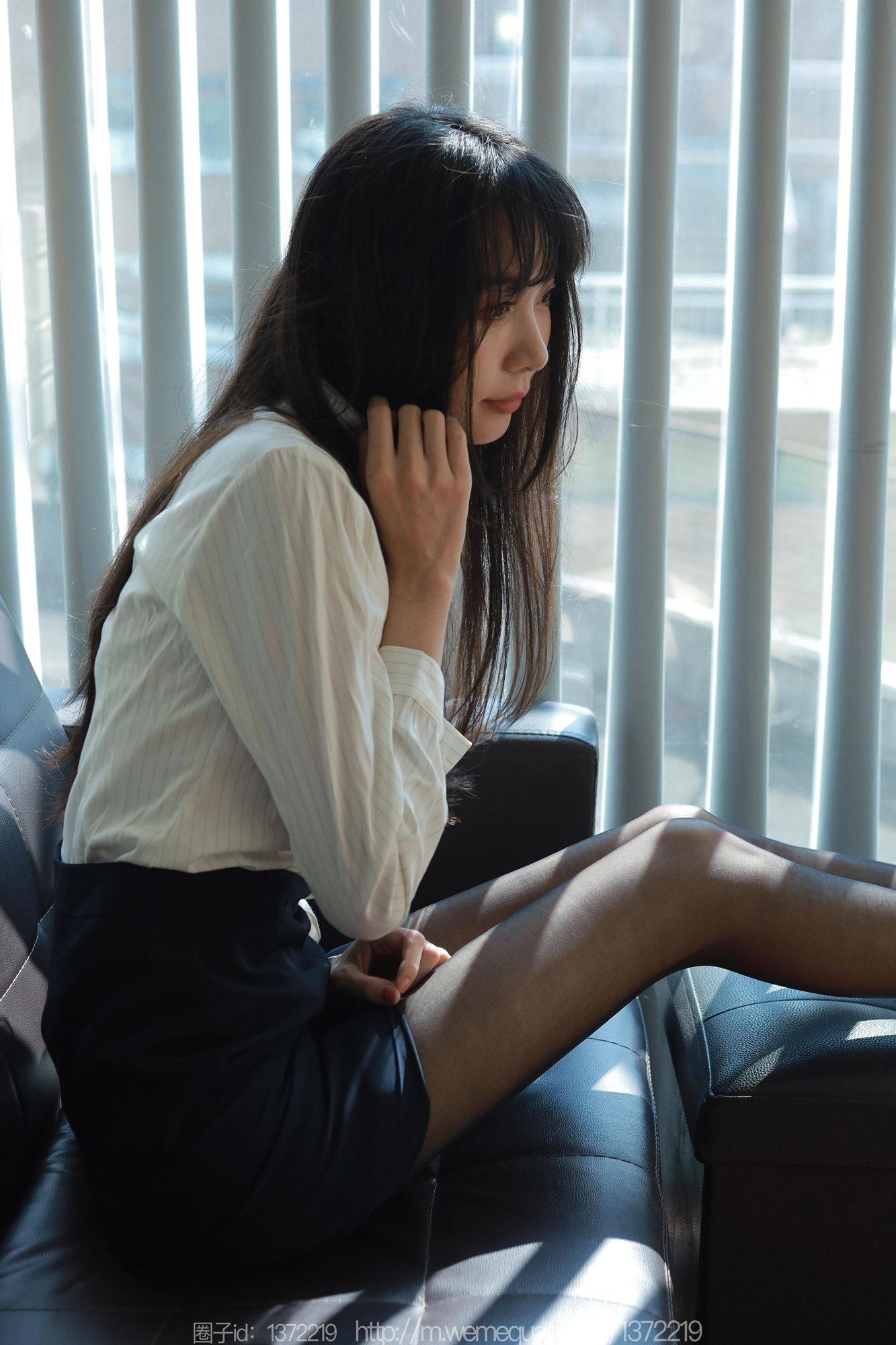 图片[74]-[IESS异思趣向] 2023.08.06 丝享家1499：团团《光影交错》[84P] – 速更版-美库