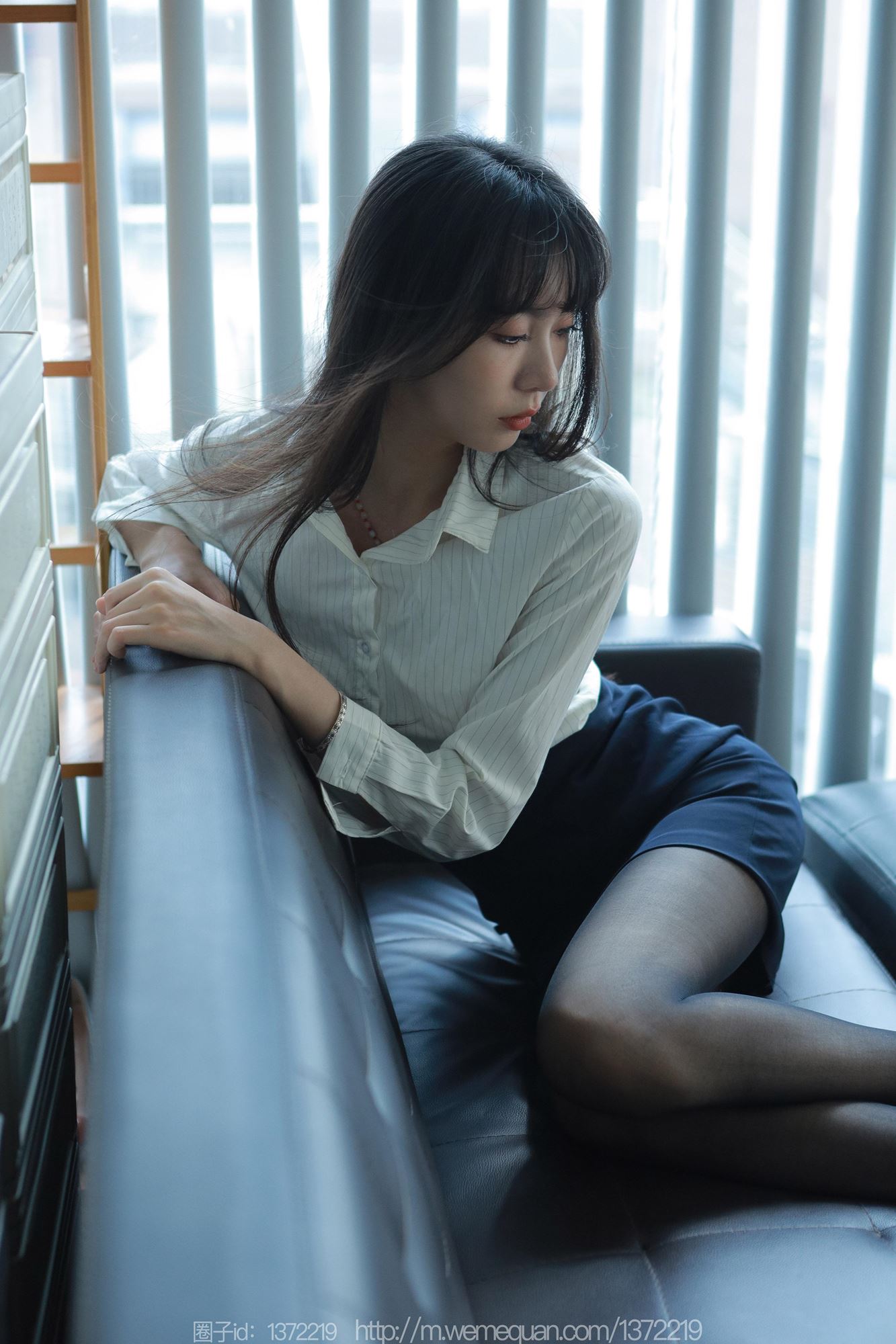 图片[85]-[IESS异思趣向] 2023.08.06 丝享家1499：团团《光影交错》[84P] – 速更版-美库