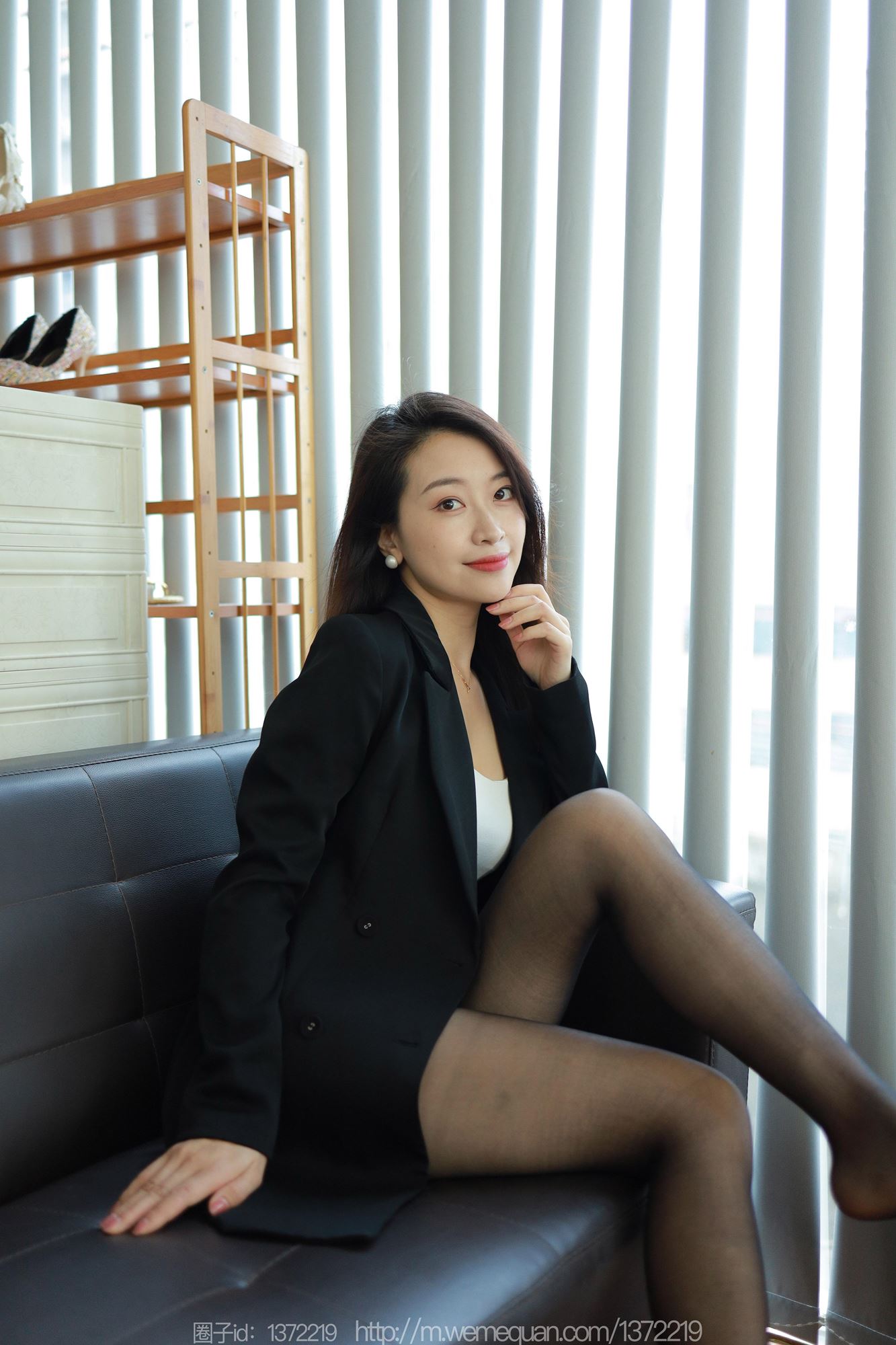 图片[19]-[IESS异思趣向] 2023.08.09 丝享家1502：小婕《风一样的女人》[90P] – 速更版-美库