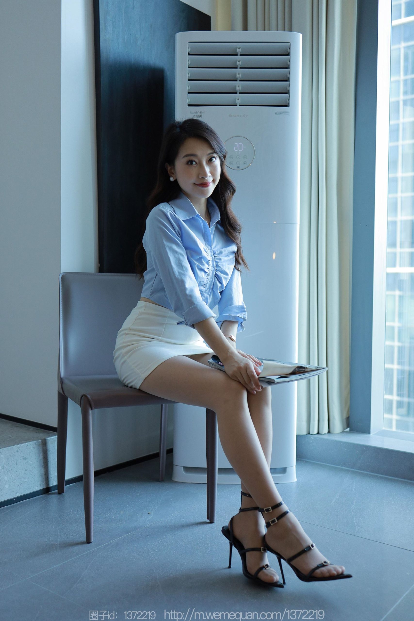 图片[22]-[IESS异思趣向] 2023.08.14 丝享家1506：小婕《蓝领佳人》[83P] – 速更版-美库