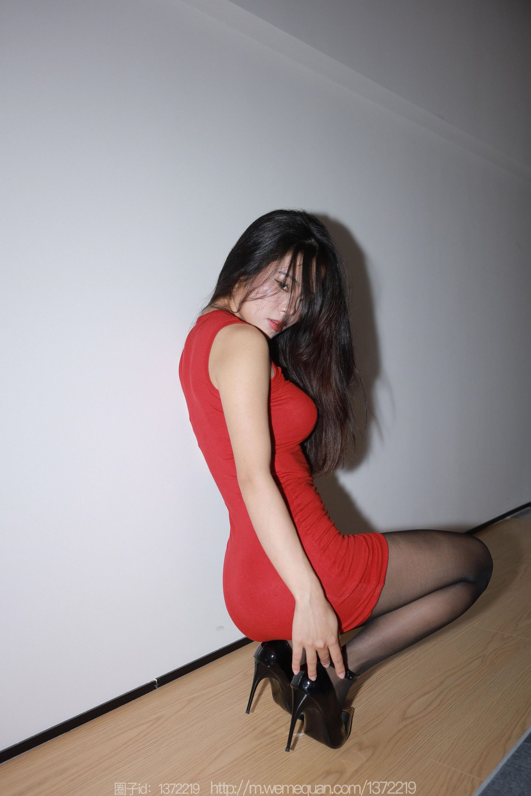 图片[21]-[IESS异思趣向] 2023.08.15 丝享家1507：兔兔《午夜红玫瑰》[80P] – 速更版-美库