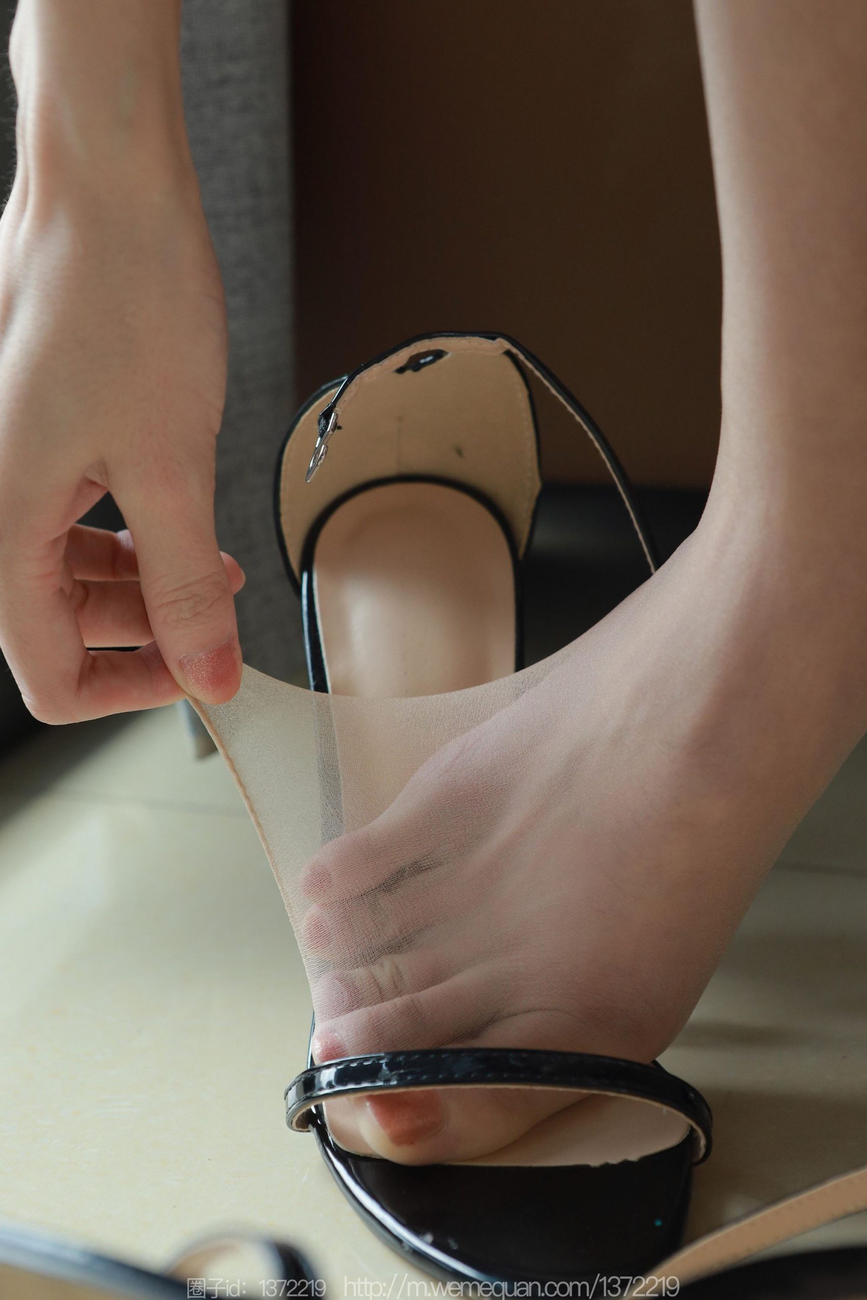 图片[60]-[IESS异思趣向] 2023.08.13 丝享家1505：团团《第一长腿》[87P] – 速更版-美库