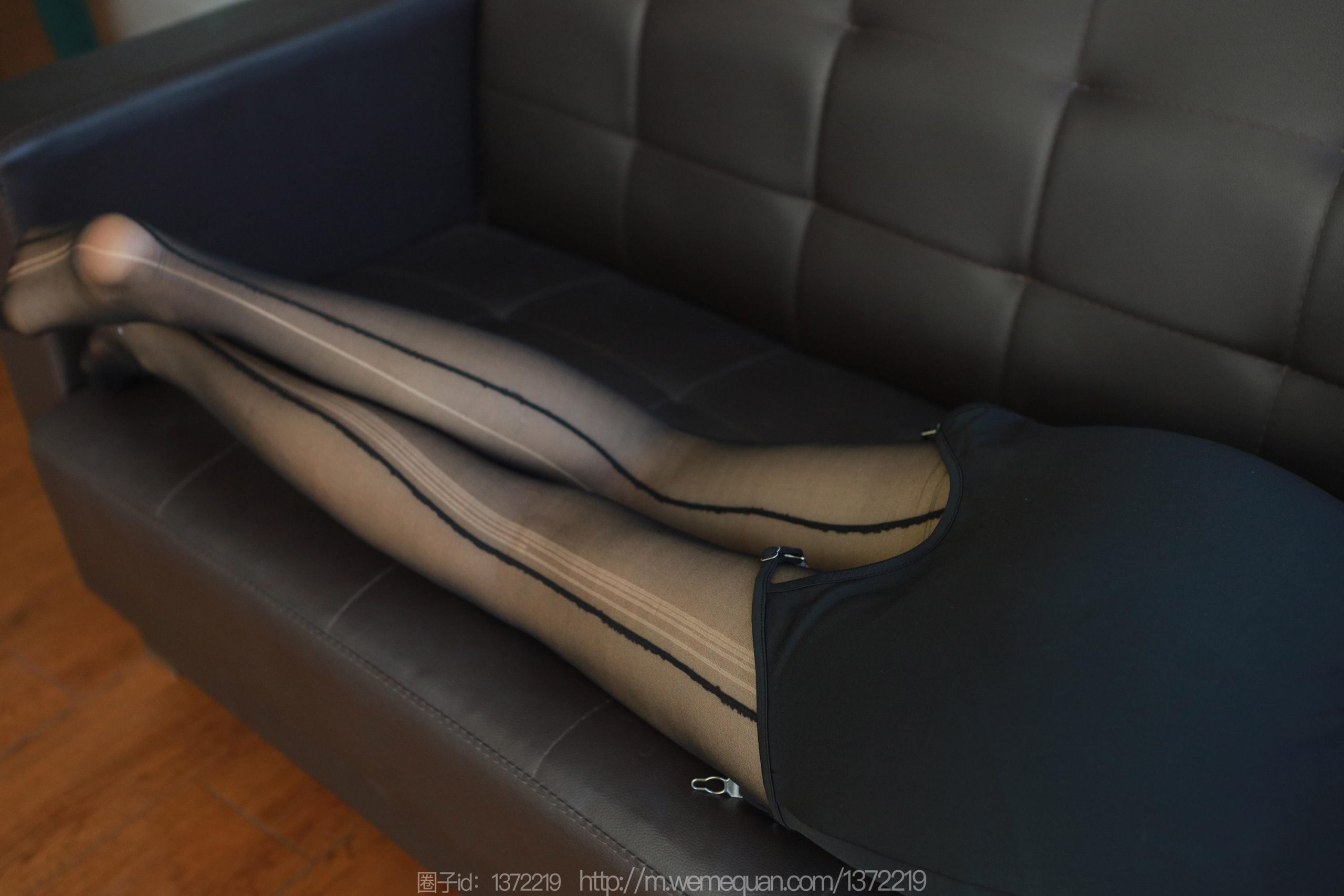 图片[35]-[IESS异思趣向] 2023.08.17 丝享家1509：美子《翡翠绿》[81P] – 速更版-美库