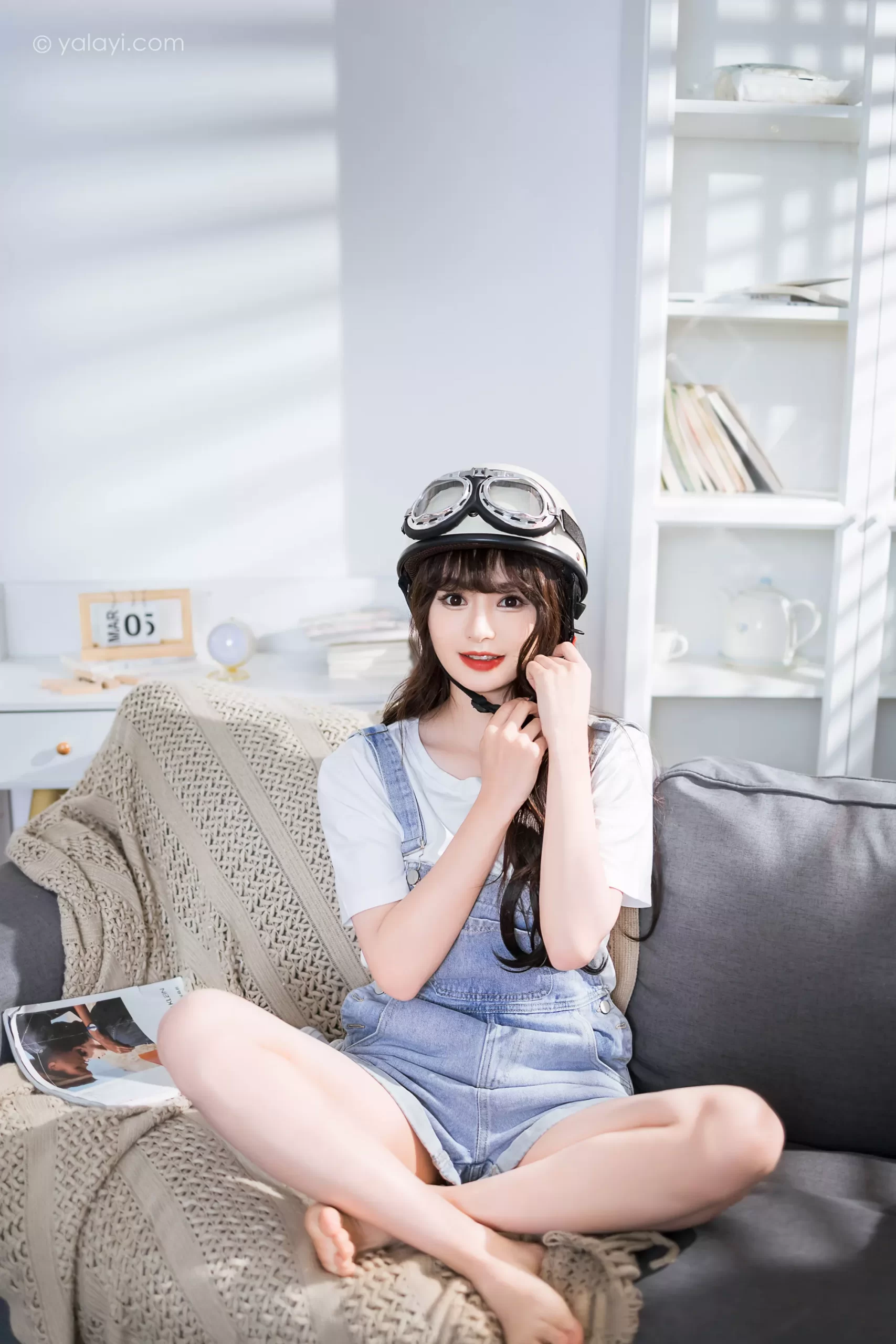 图片[17]-[YALAYI雅拉伊]2023.05.12 NO.1031 穿吊带牛仔裤的少女 小亭[45+1P] – 速更版-美库