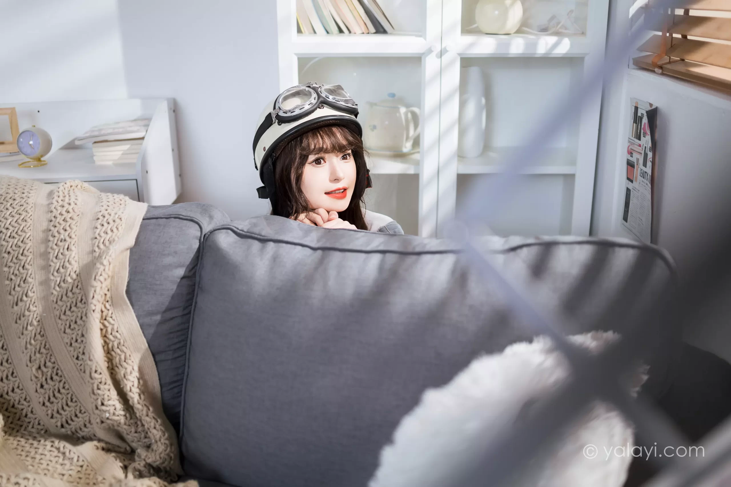 图片[10]-[YALAYI雅拉伊]2023.05.12 NO.1031 穿吊带牛仔裤的少女 小亭[45+1P] – 速更版-美库