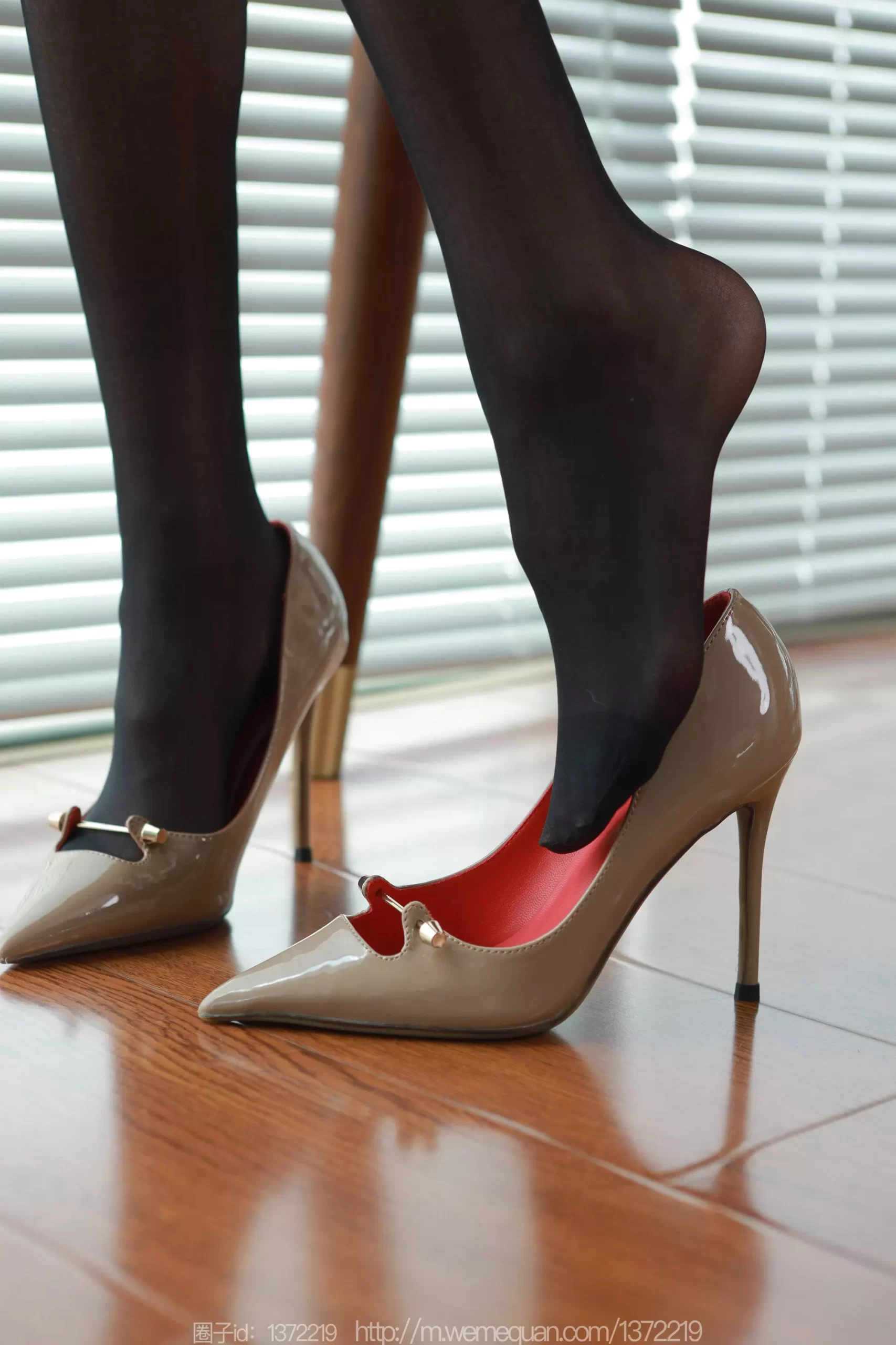 图片[21]-[IESS异思趣向] 2023.08.27 丝享家1517：团团《洁白无瑕》[81P] – 速更版-美库