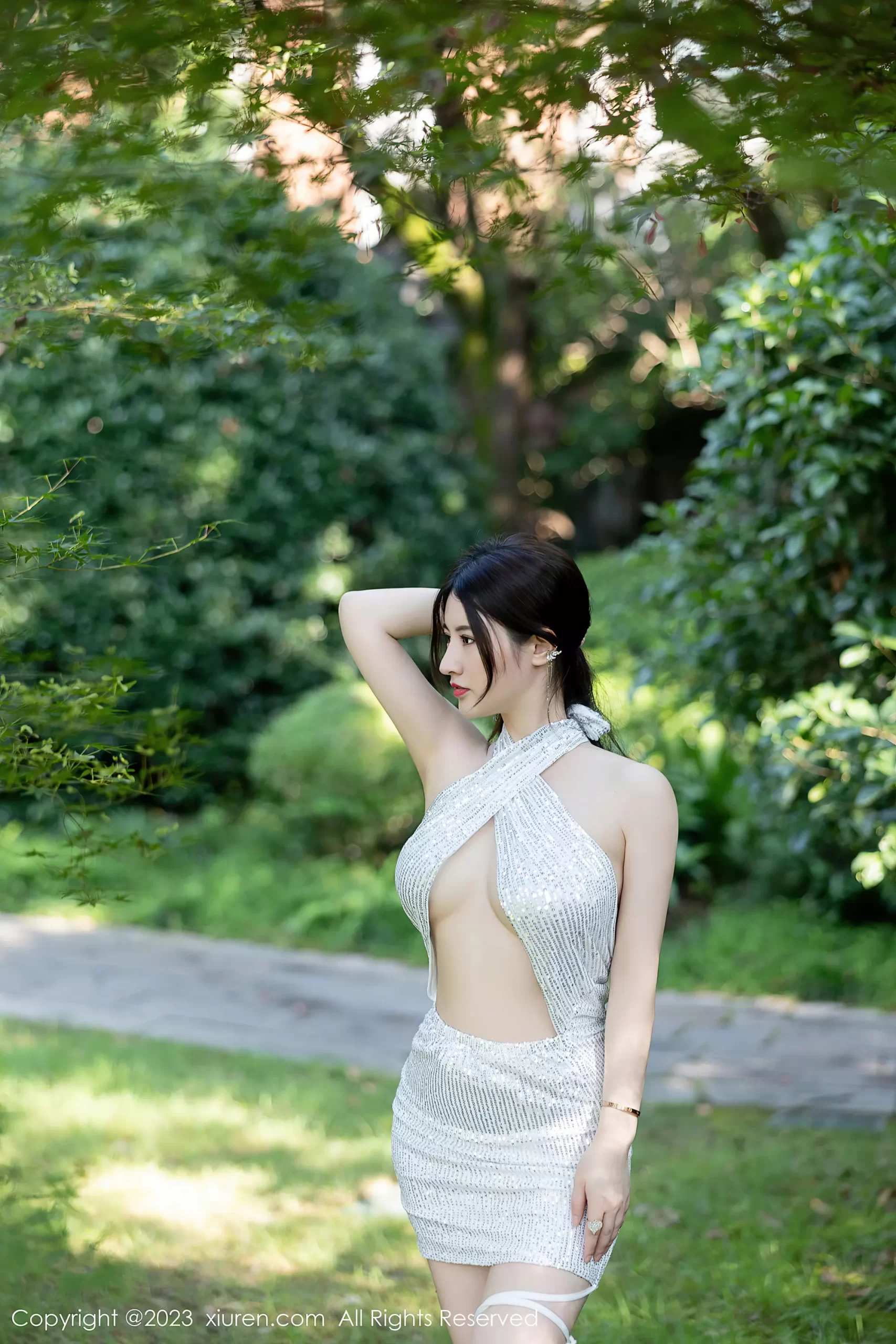 图片[31]-[XiuRen秀人网] 2023.09.26 No.7441 诗诗kiki 美腿丰腴[41P] – 速更版-美库