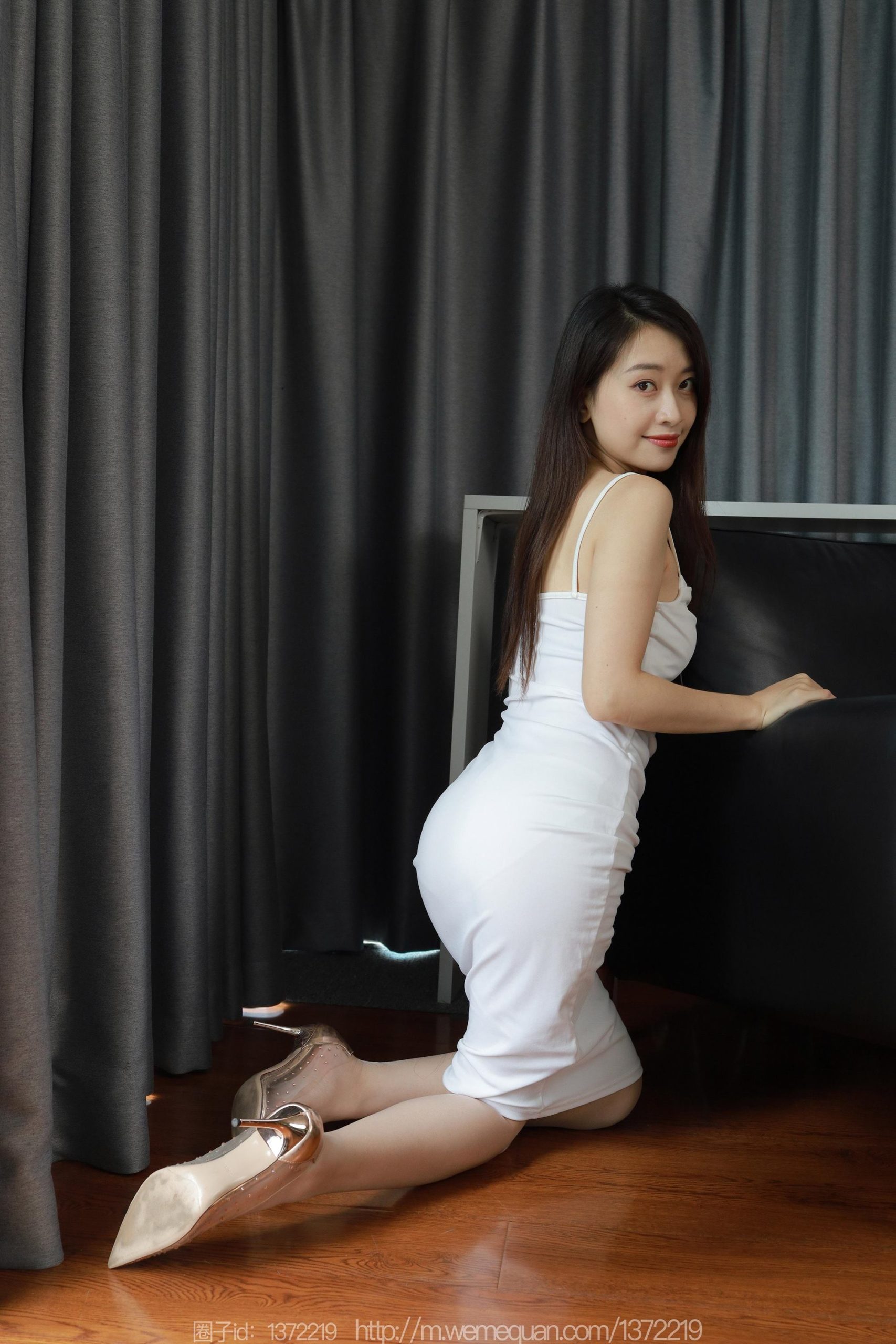 图片[47]-[IESS异思趣向] 2023.08.30 丝享家1520：小婕《白色包臀裙》[82P] – 速更版-美库