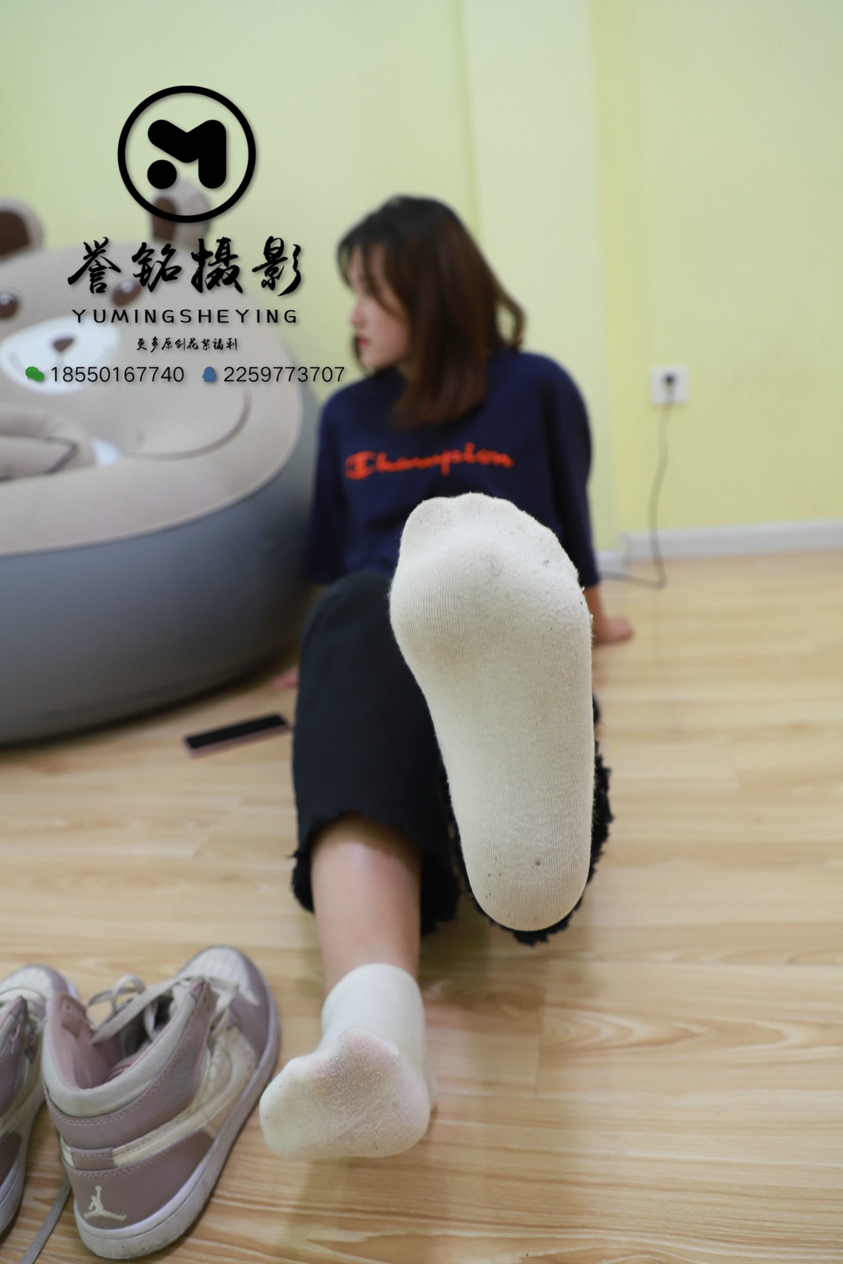 图片[36]-[誉铭传媒]袜足摄影 2019年 第五期挠脚作品[73P] – 速更版-美库