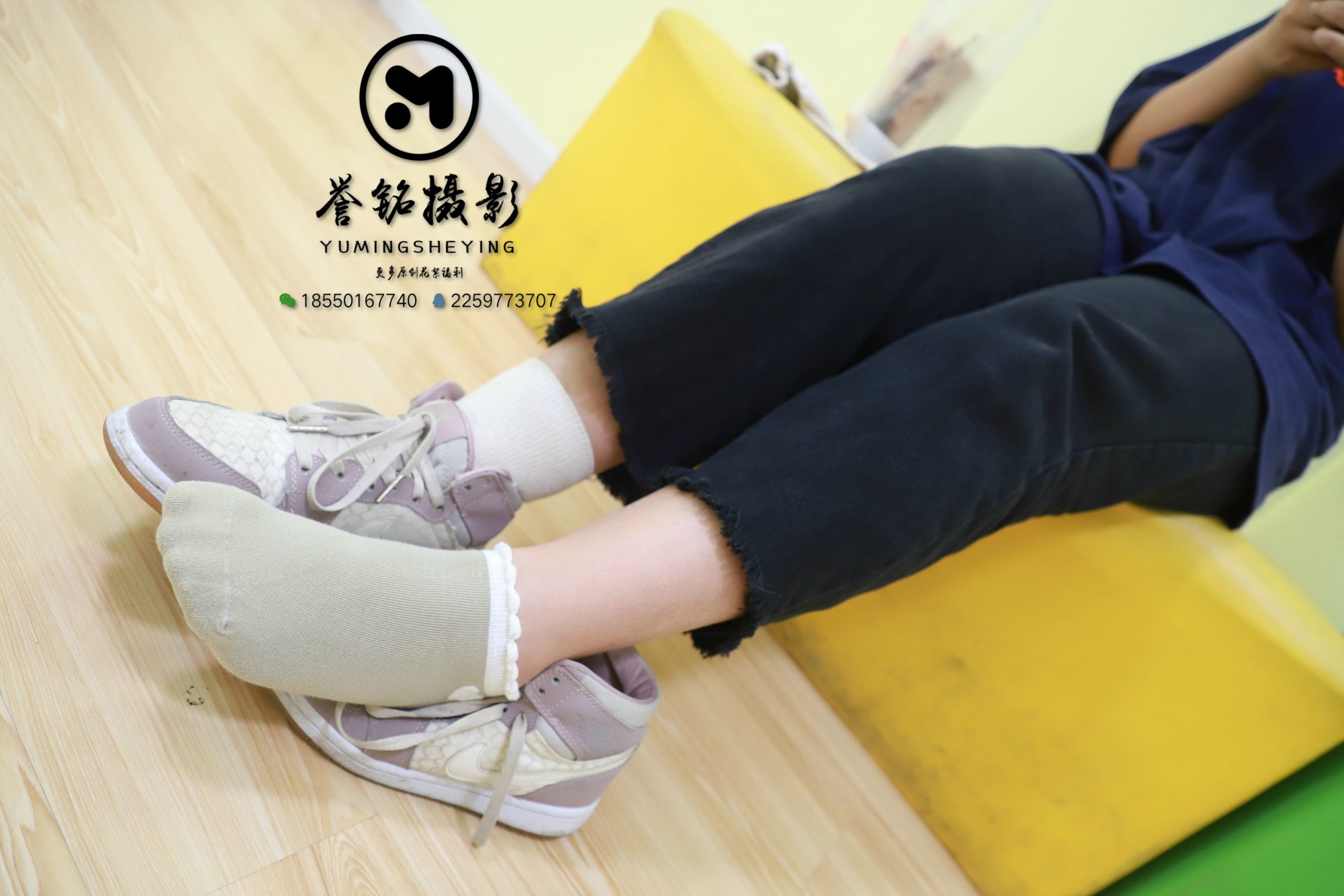 图片[68]-[誉铭传媒]袜足摄影 2019年 第五期挠脚作品[73P] – 速更版-美库