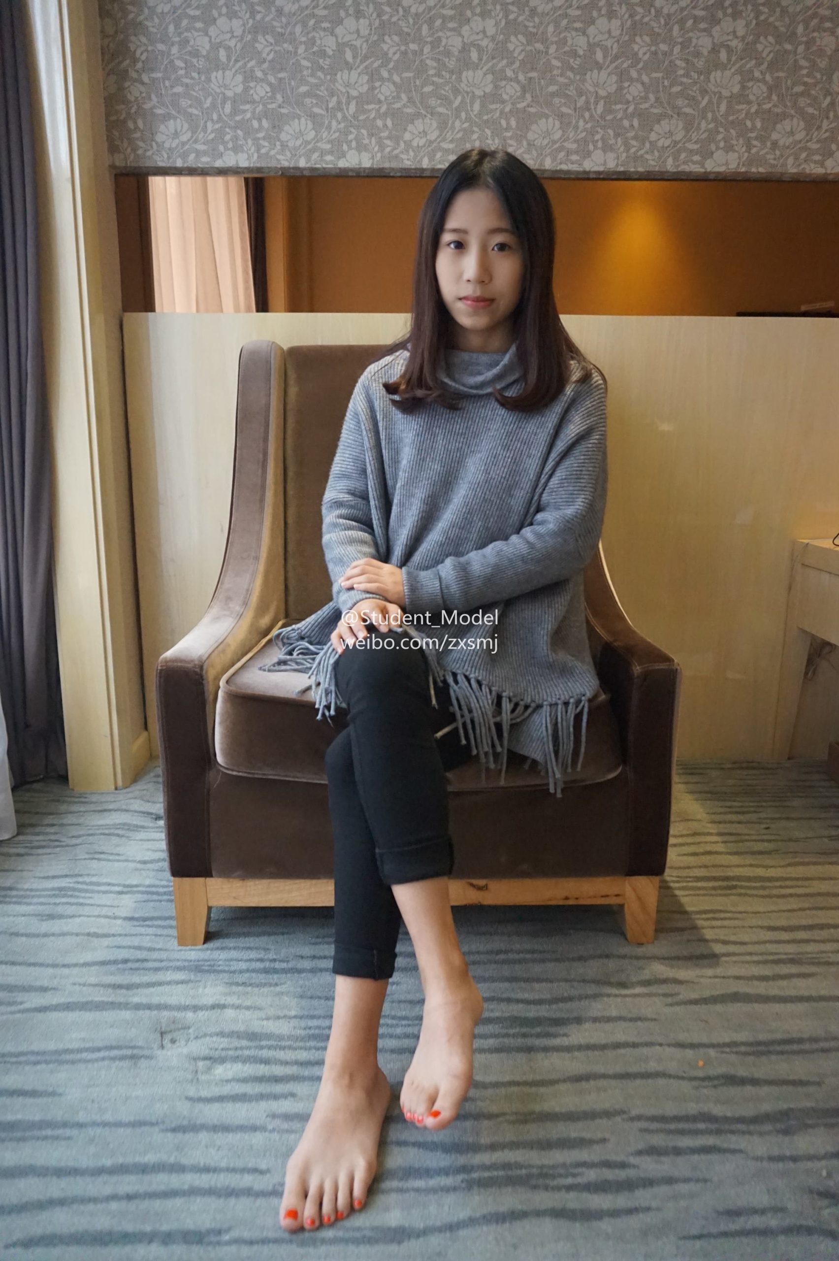 图片[73]-students学生美腿每足 004[74P] – 速更版-美库