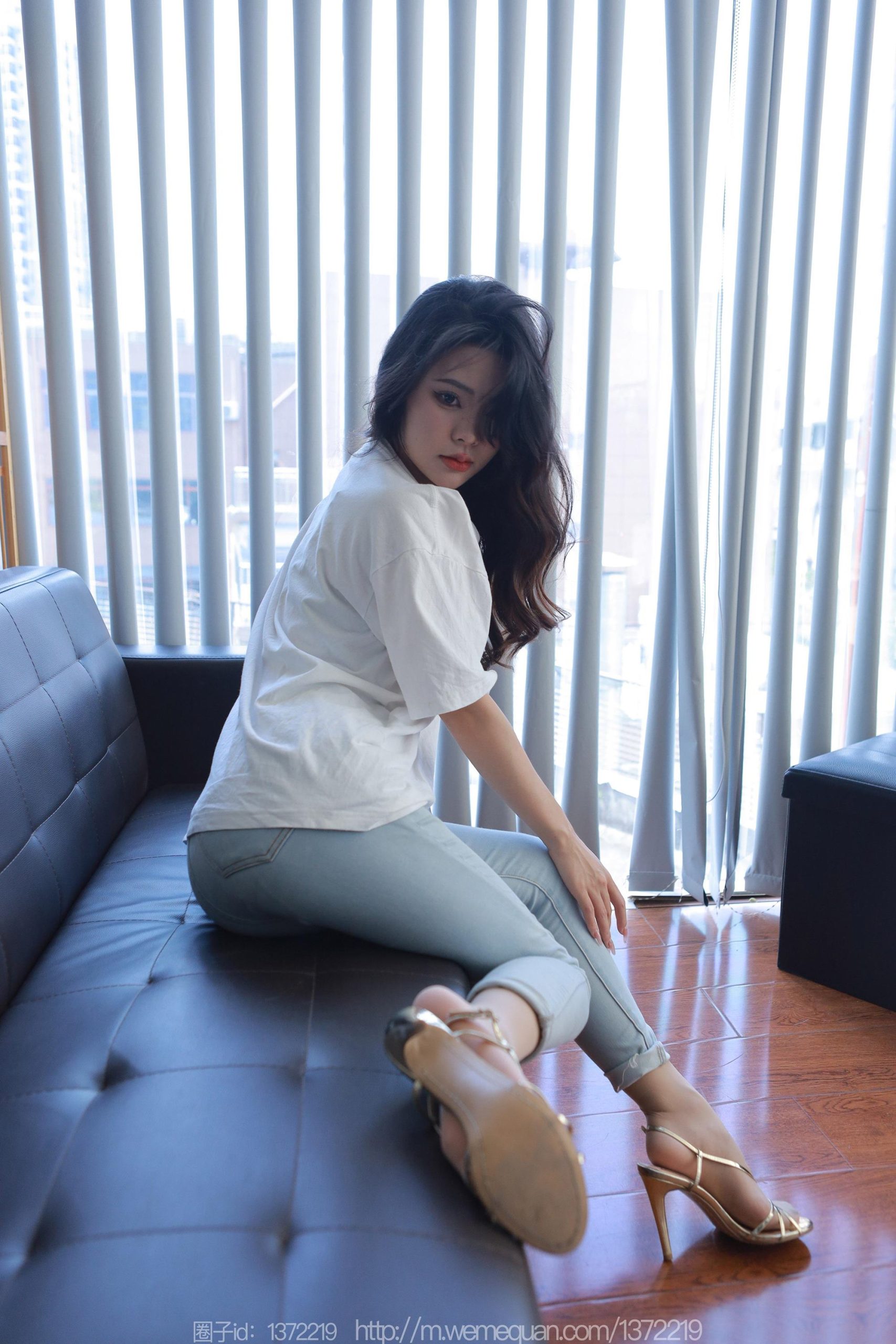 图片[10]-[IESS异思趣向] 2023.09.04 丝享家1524：兔兔《白T牛仔裤里丝》[87P] – 速更版-美库