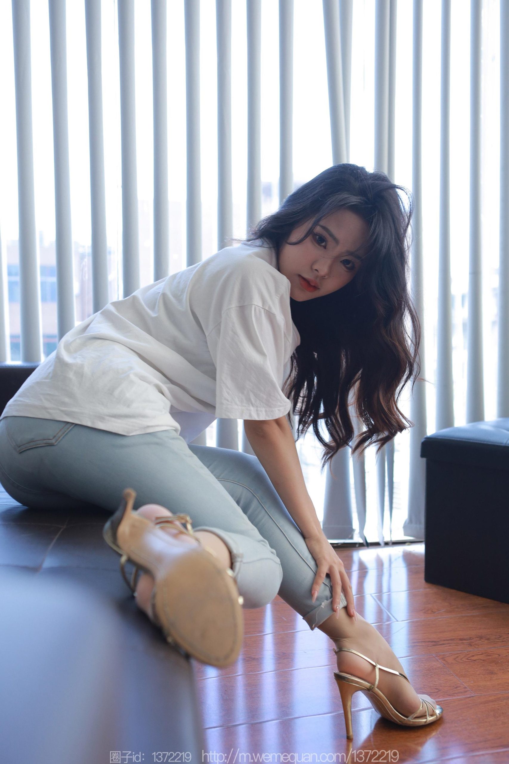 图片[12]-[IESS异思趣向] 2023.09.04 丝享家1524：兔兔《白T牛仔裤里丝》[87P] – 速更版-美库