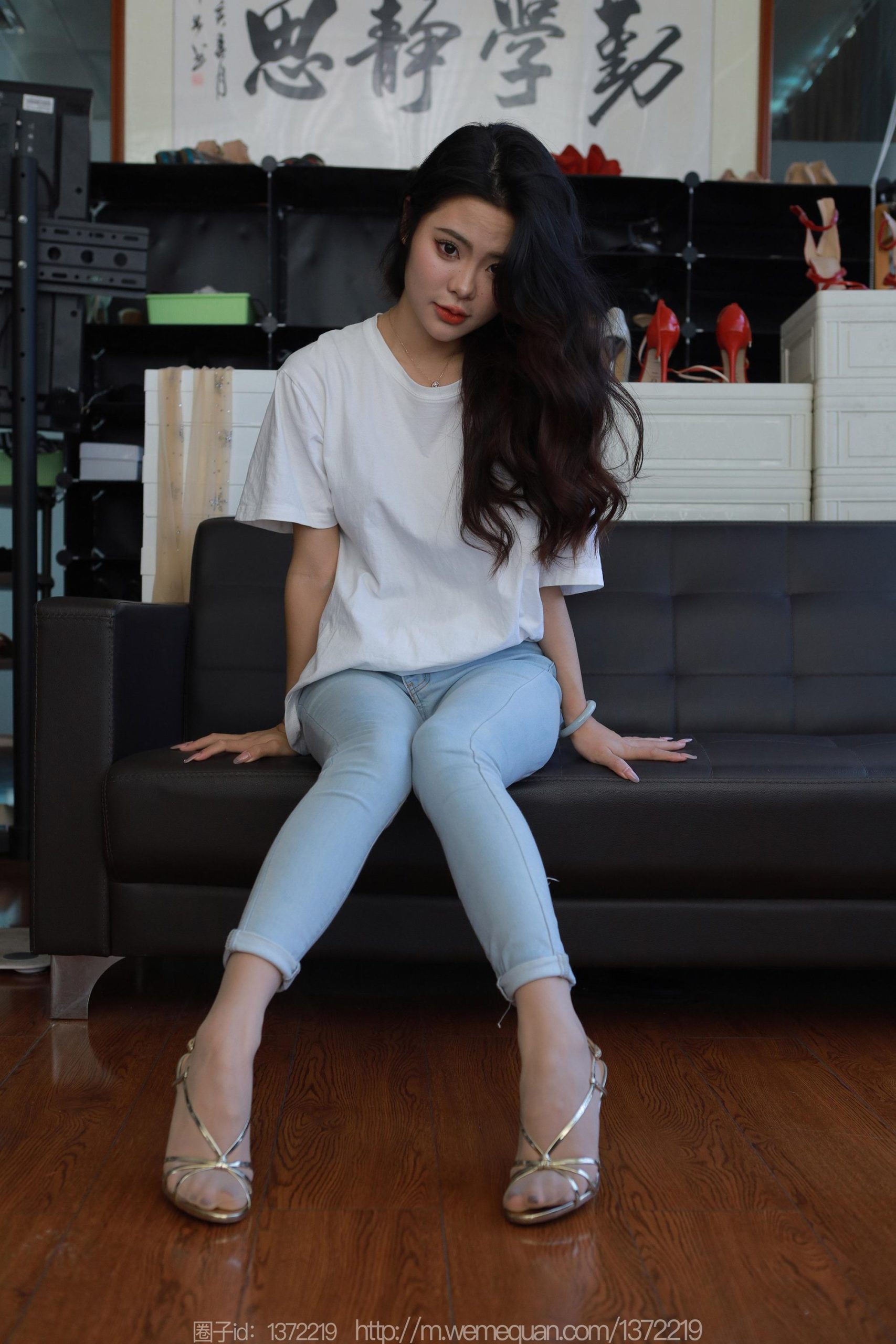 图片[14]-[IESS异思趣向] 2023.09.04 丝享家1524：兔兔《白T牛仔裤里丝》[87P] – 速更版-美库