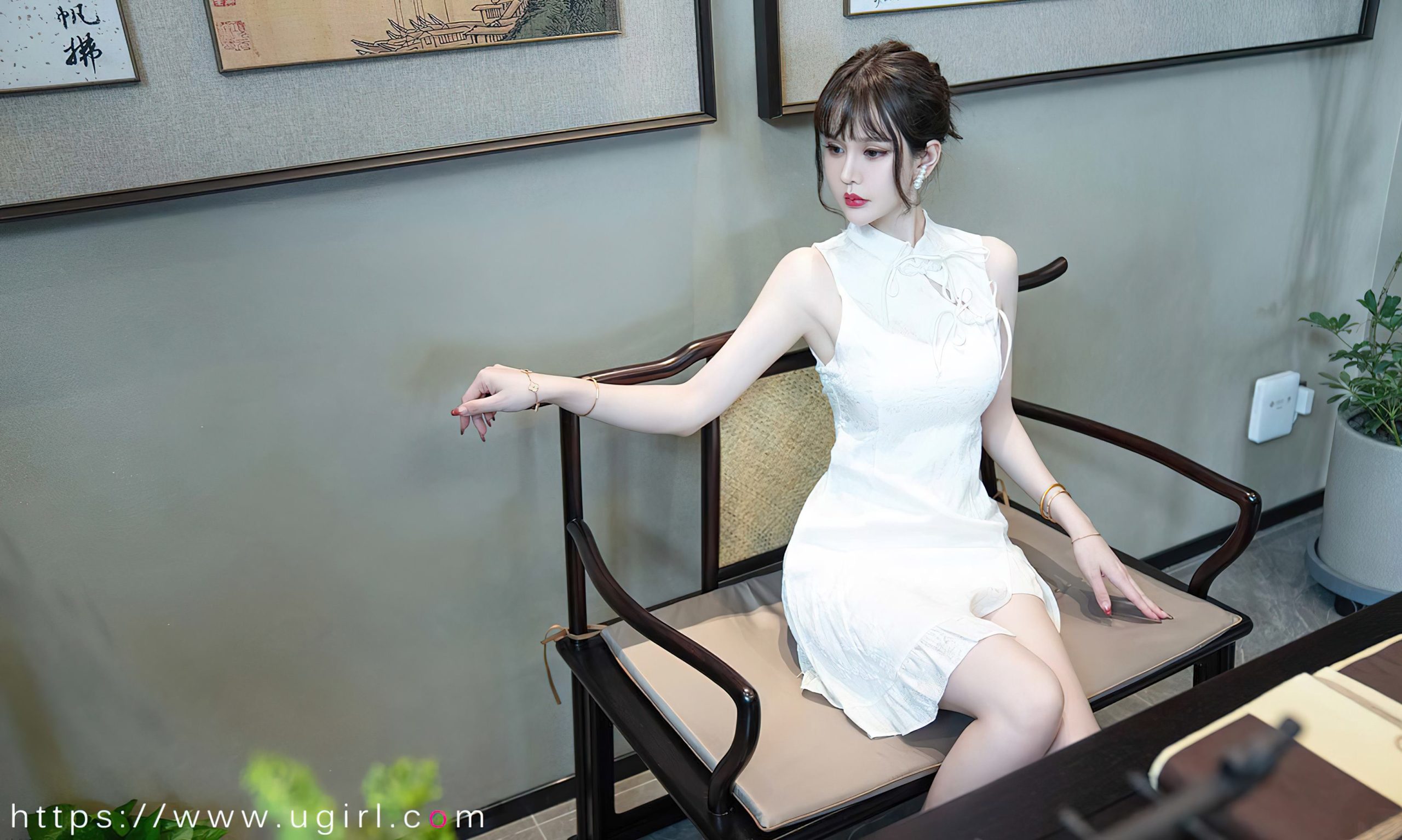 图片[28]-[爱尤物]2023 NO.2674 节日主题 青树[35P] – 速更版-美库