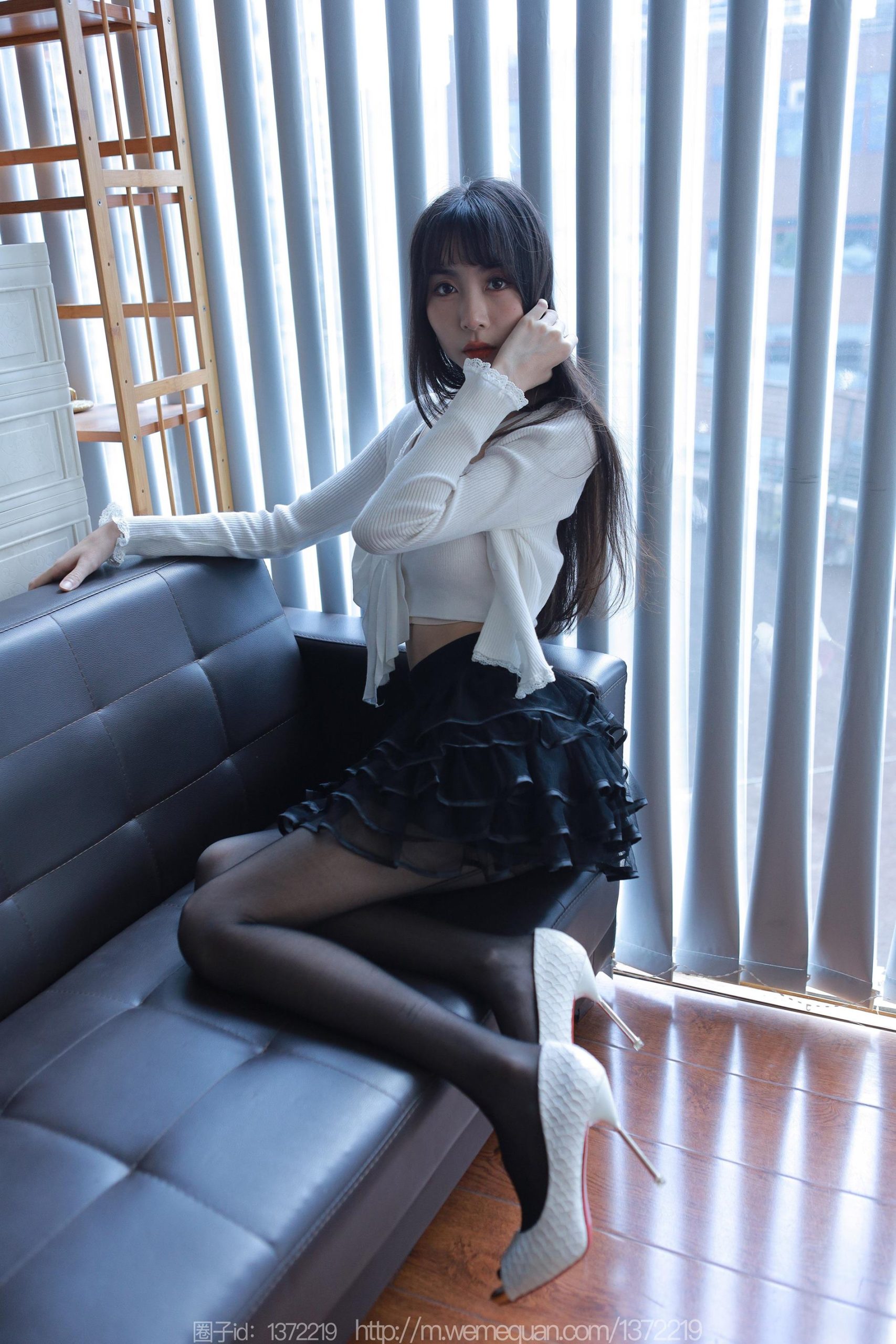 图片[33]-[IESS异思趣向] 2023.09.10 丝享家1529：团团《美妙后竖线》[81P] – 速更版-美库