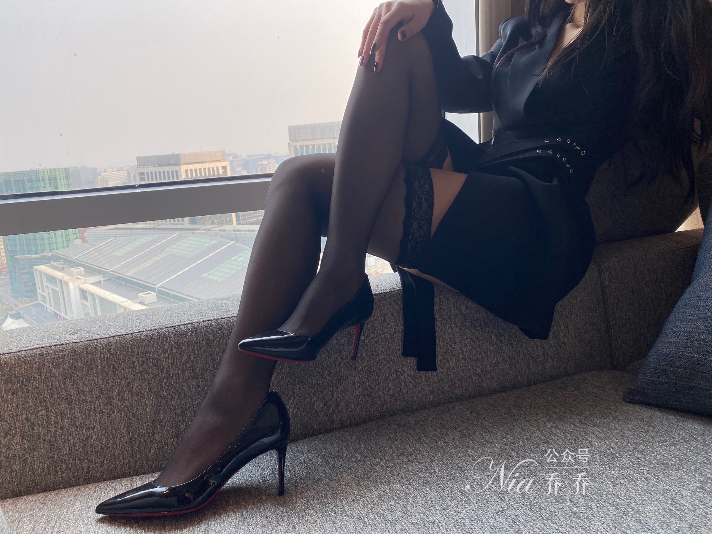 图片[39]-安乔乔儿(Nia乔乔) OL丝诱[107P] – 速更版-美库