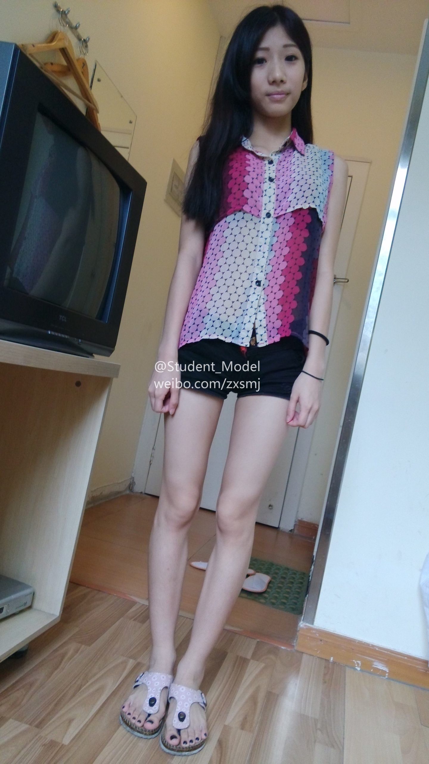 图片[15]-students学生美腿每足 017 龟龟 [58P] – 速更版-美库