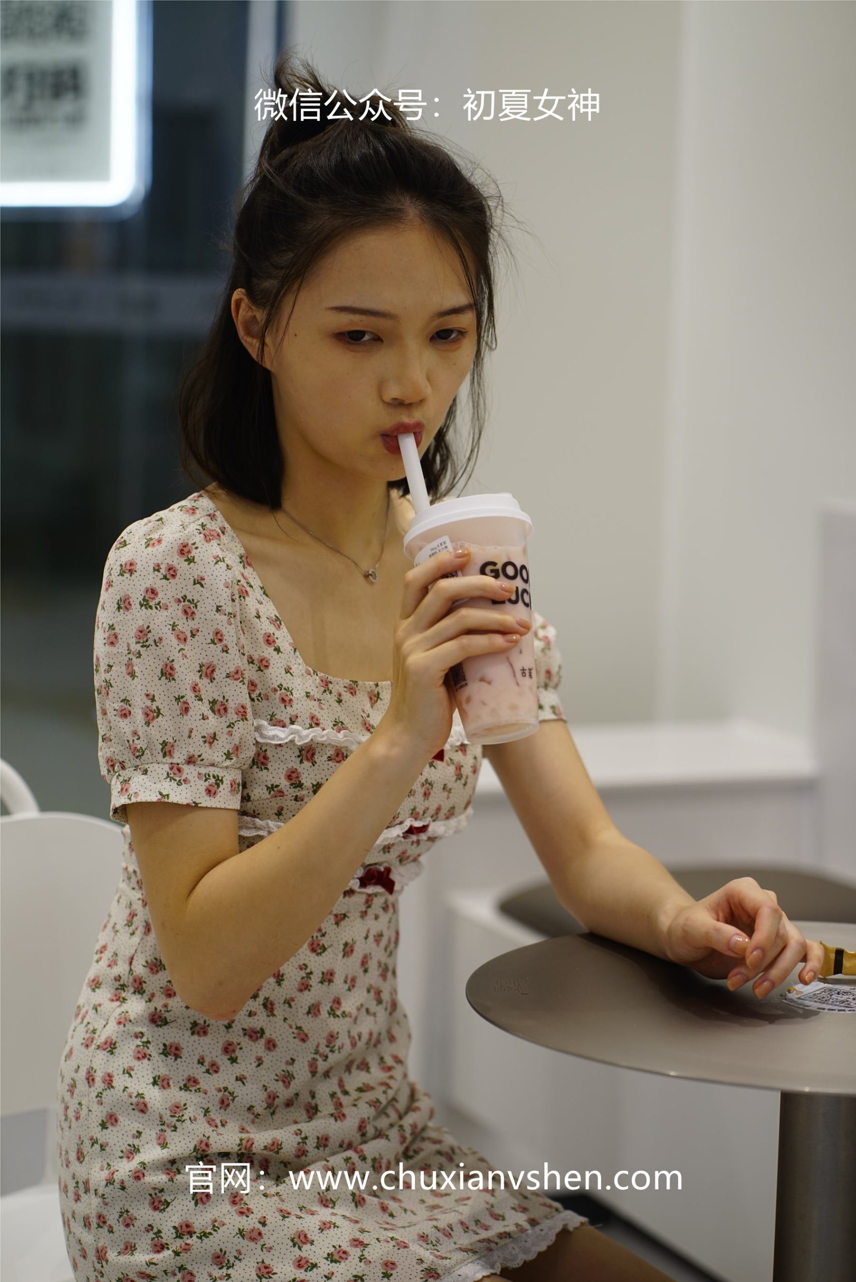 图片[101]-初夏女神 NO.060 大发 碎花小裙[136P] – 速更版-美库