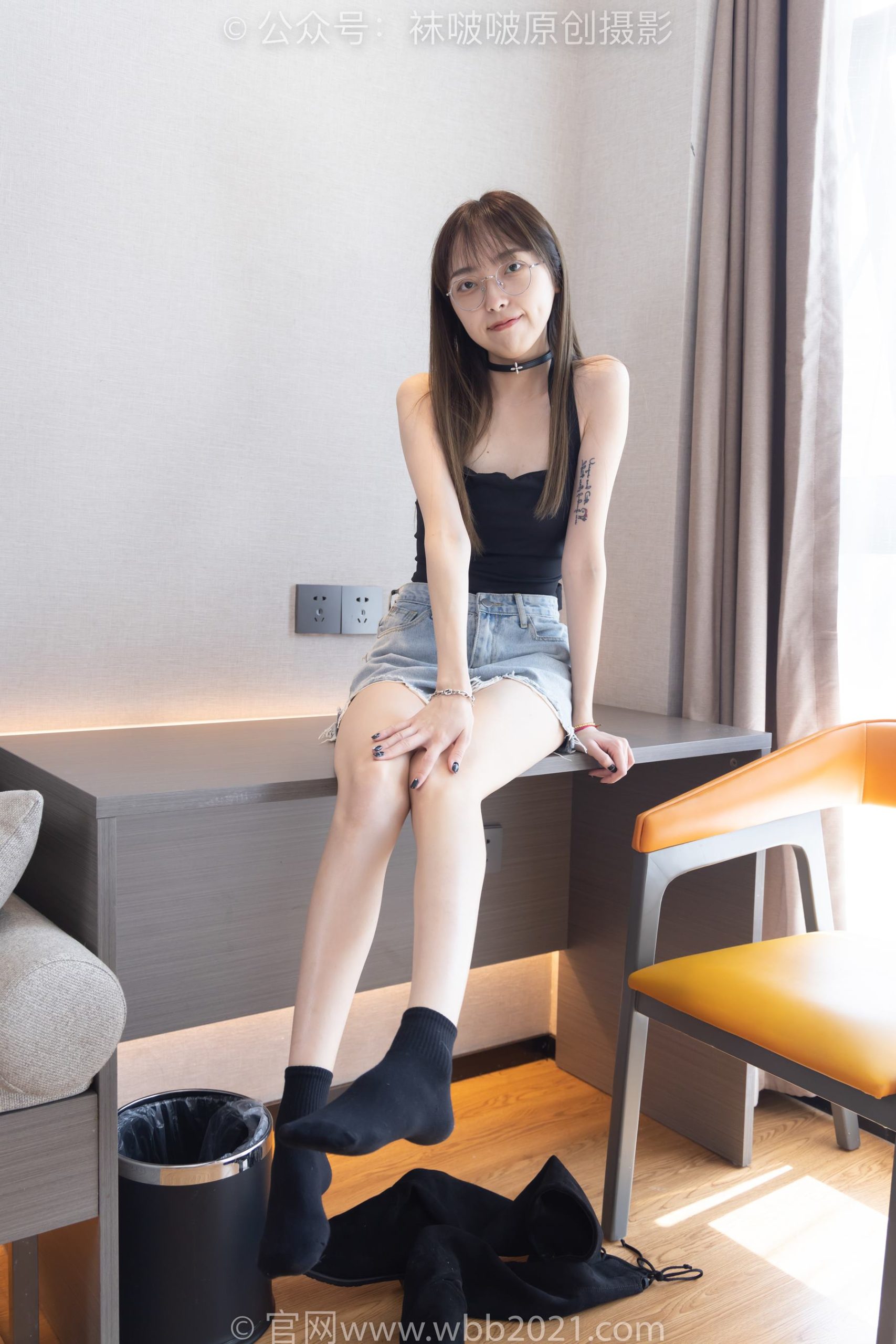 图片[17]-[BoBoSocks袜啵啵]NO.291 稚予-长靴、板鞋、白棉袜、黑棉袜、裸足[145P] – 速更版-美库