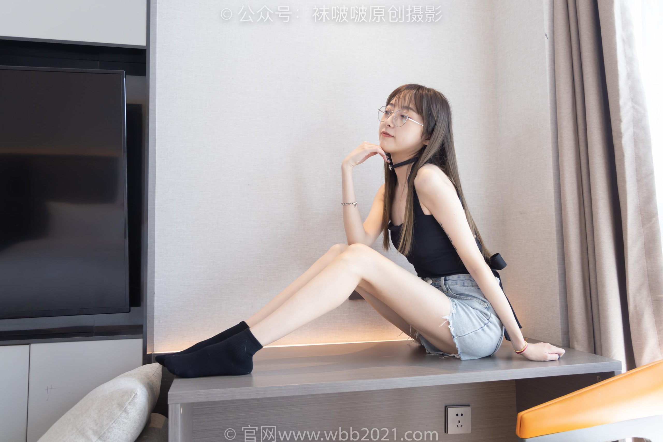 图片[24]-[BoBoSocks袜啵啵]NO.291 稚予-长靴、板鞋、白棉袜、黑棉袜、裸足[145P] – 速更版-美库