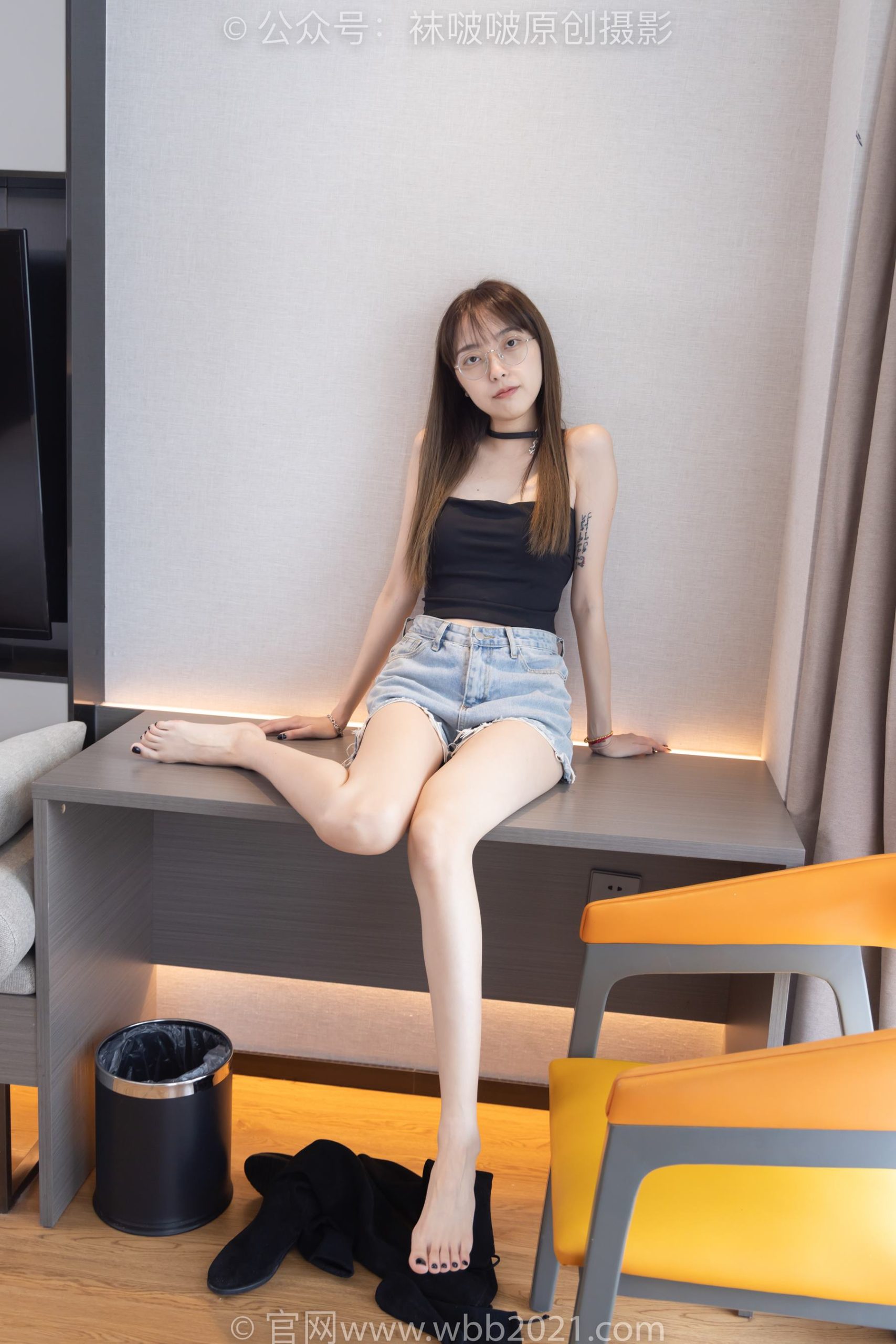 图片[134]-[BoBoSocks袜啵啵]NO.291 稚予-长靴、板鞋、白棉袜、黑棉袜、裸足[145P] – 速更版-美库