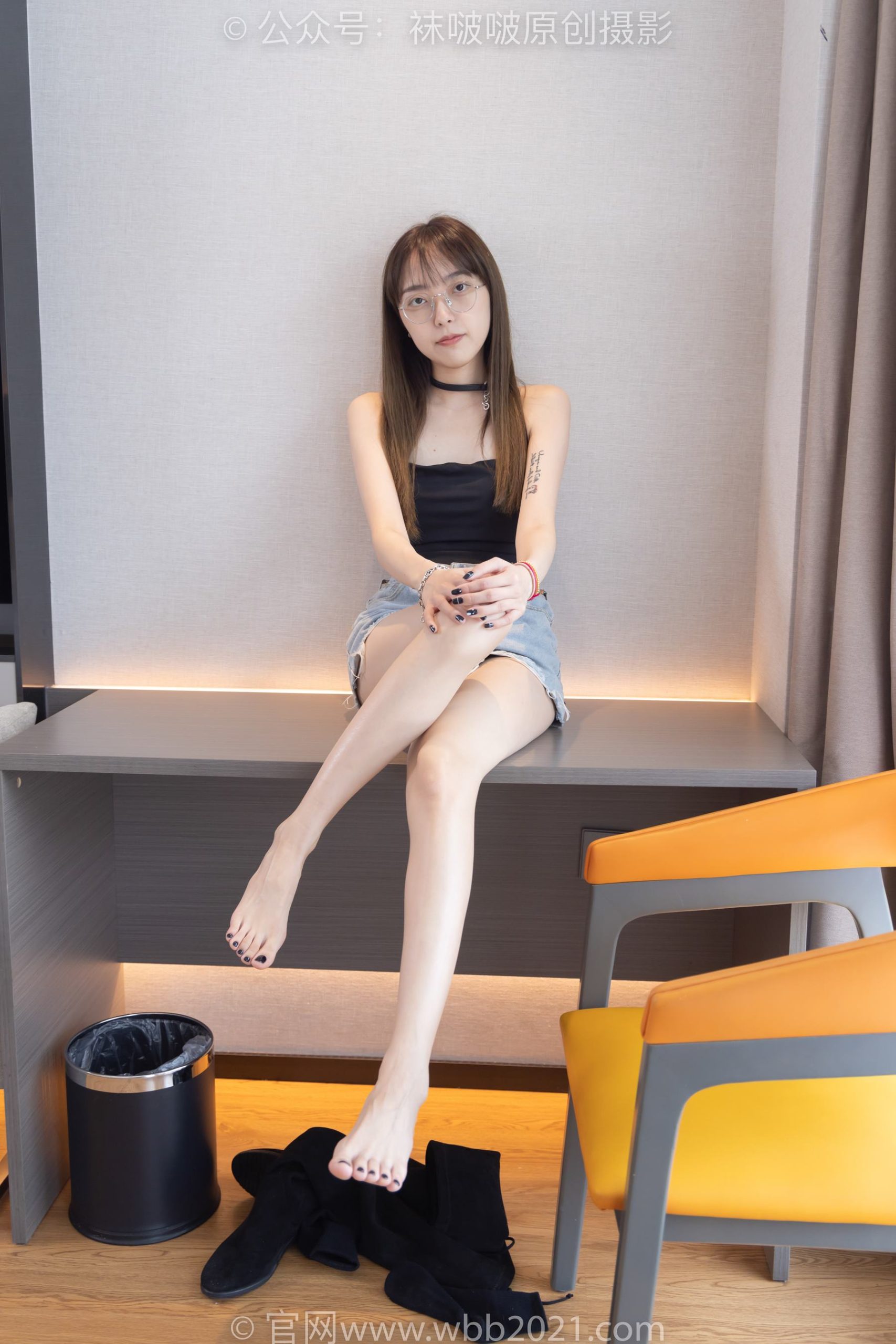 图片[137]-[BoBoSocks袜啵啵]NO.291 稚予-长靴、板鞋、白棉袜、黑棉袜、裸足[145P] – 速更版-美库